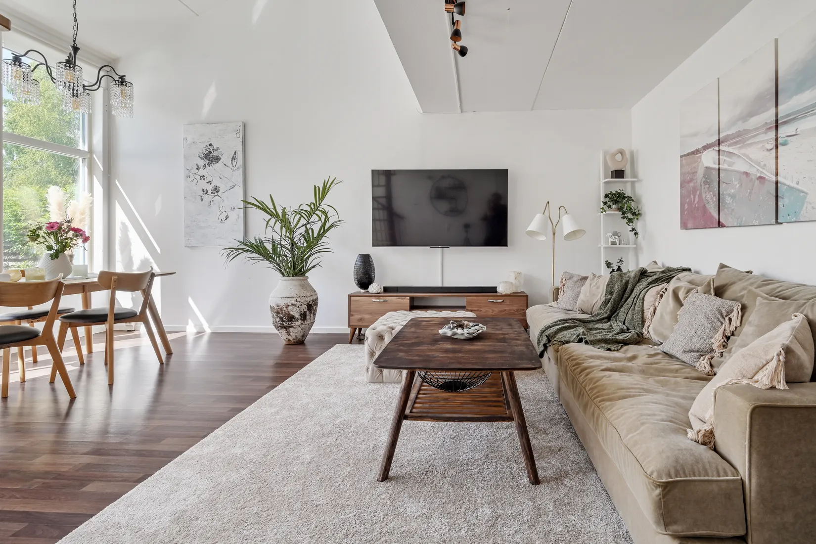 Radhus, Jordgränd 66, Viby, Sollentuna