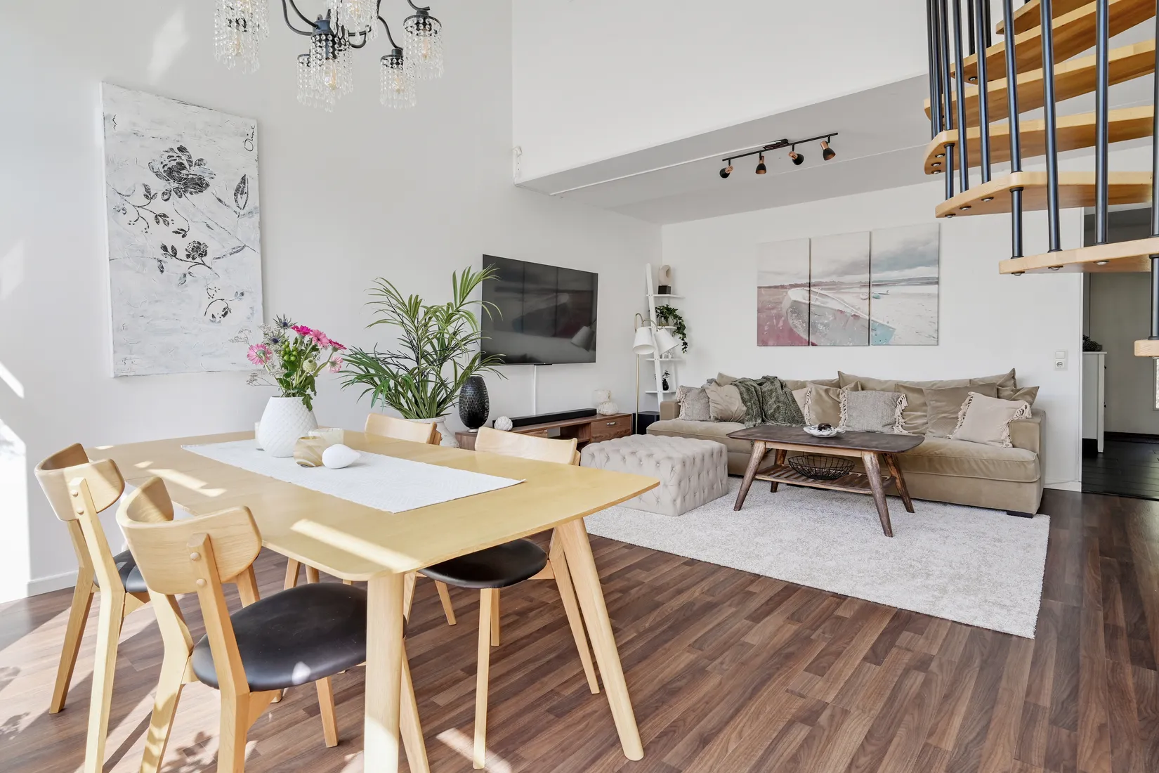 Radhus, Jordgränd 66, Viby, Sollentuna