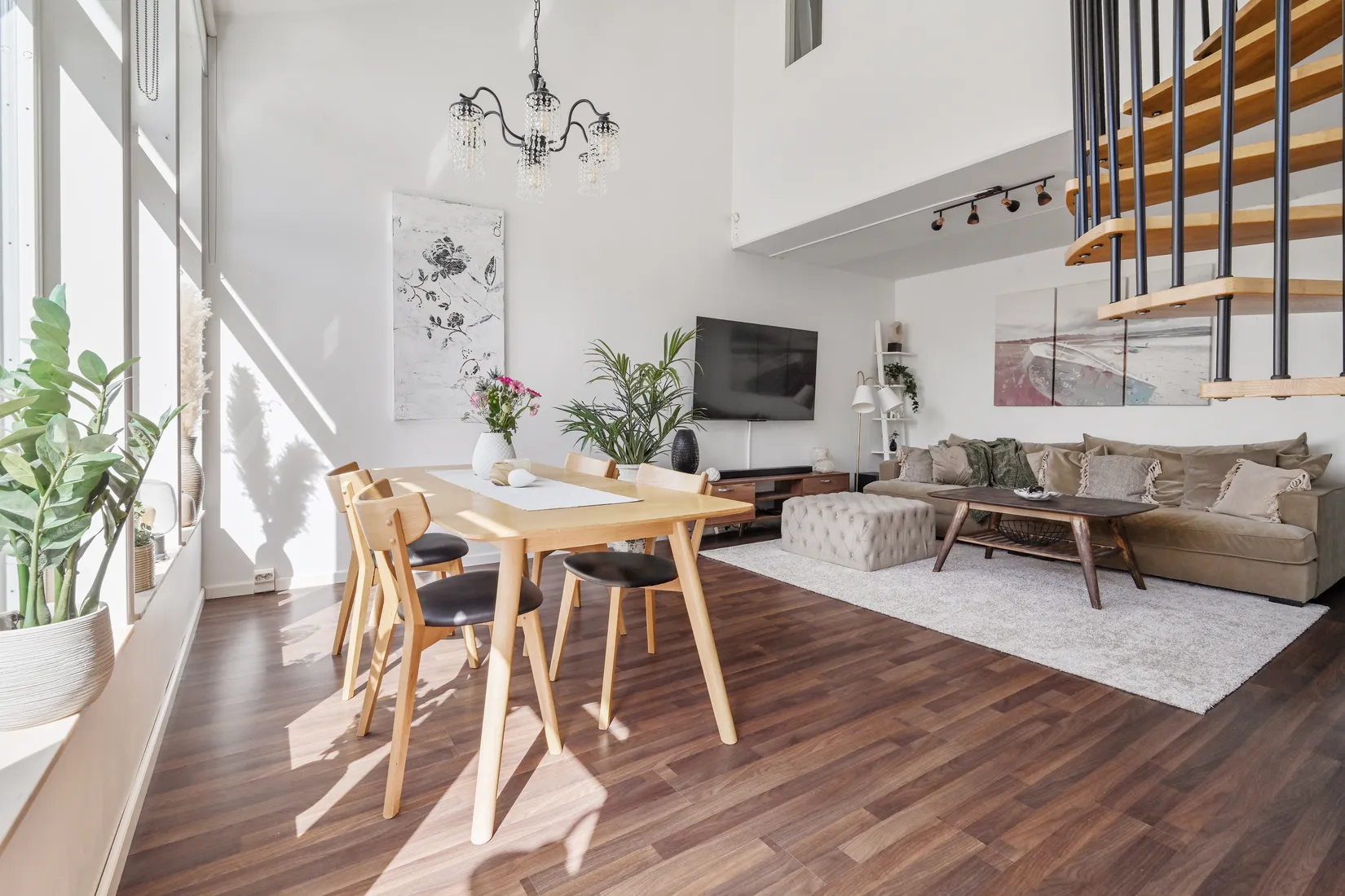 Radhus, Jordgränd 66, Viby, Sollentuna