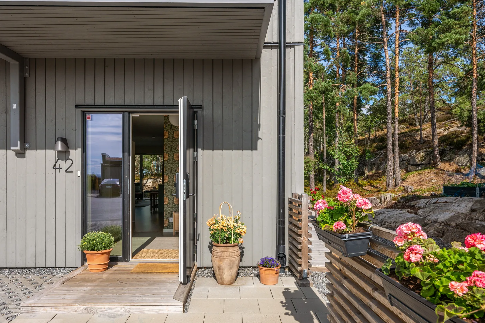 Radhus, Edelcrantz väg 42, Telegrafberget, Nacka
