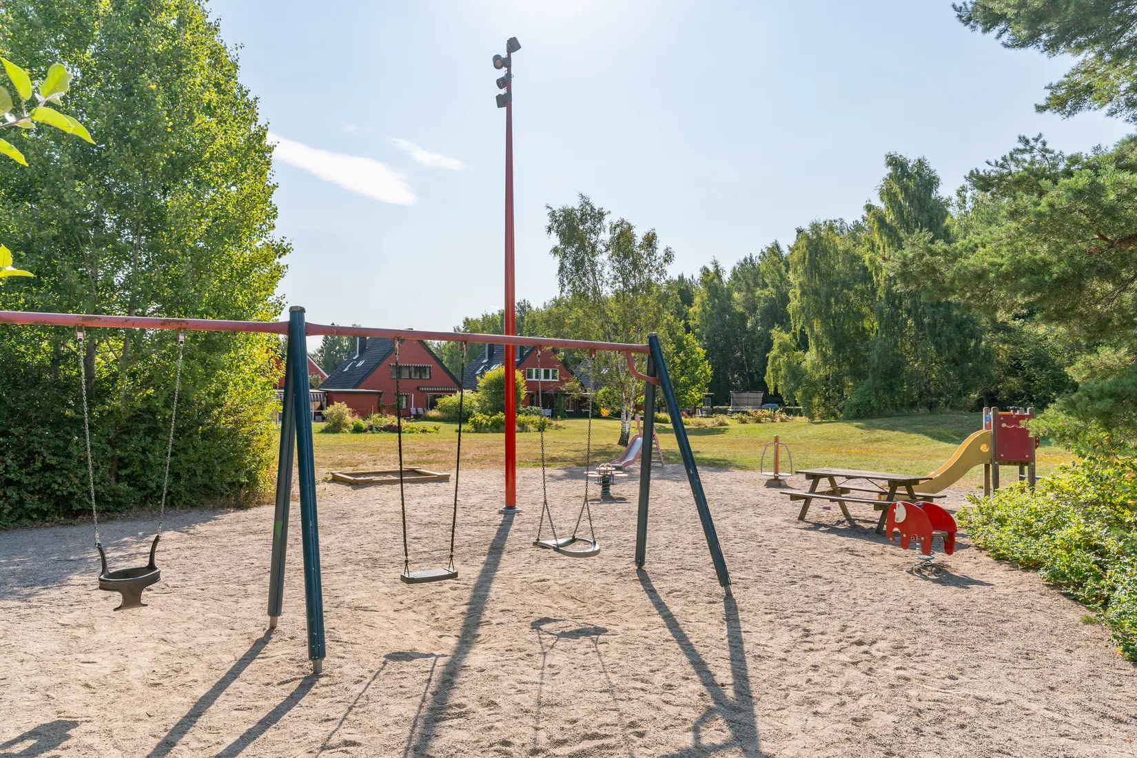 Radhus, Spadvägen 3, Skogstorp, Eskilstuna