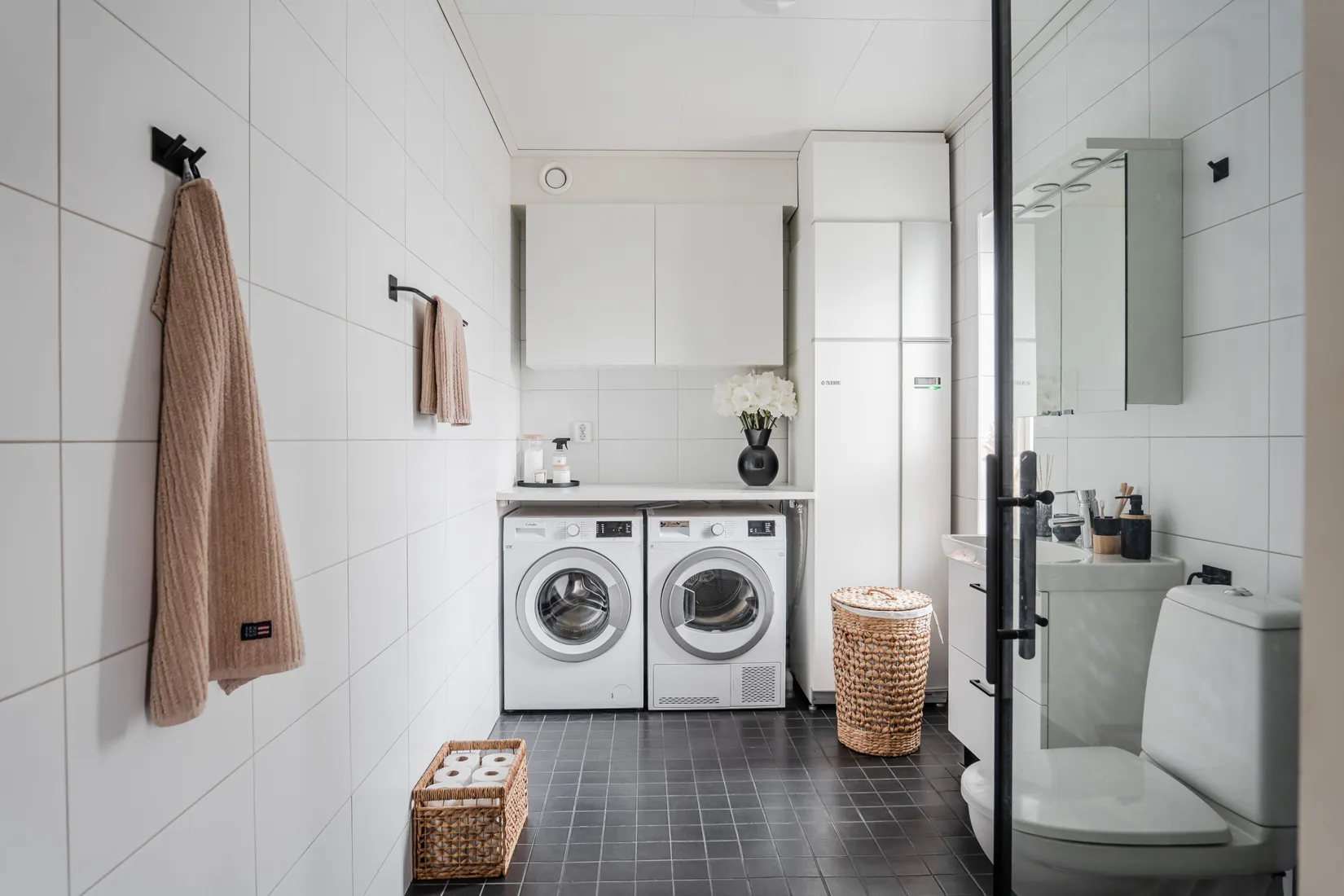 Radhus, Storstensvägen 31, Lindbacken, Uppsala