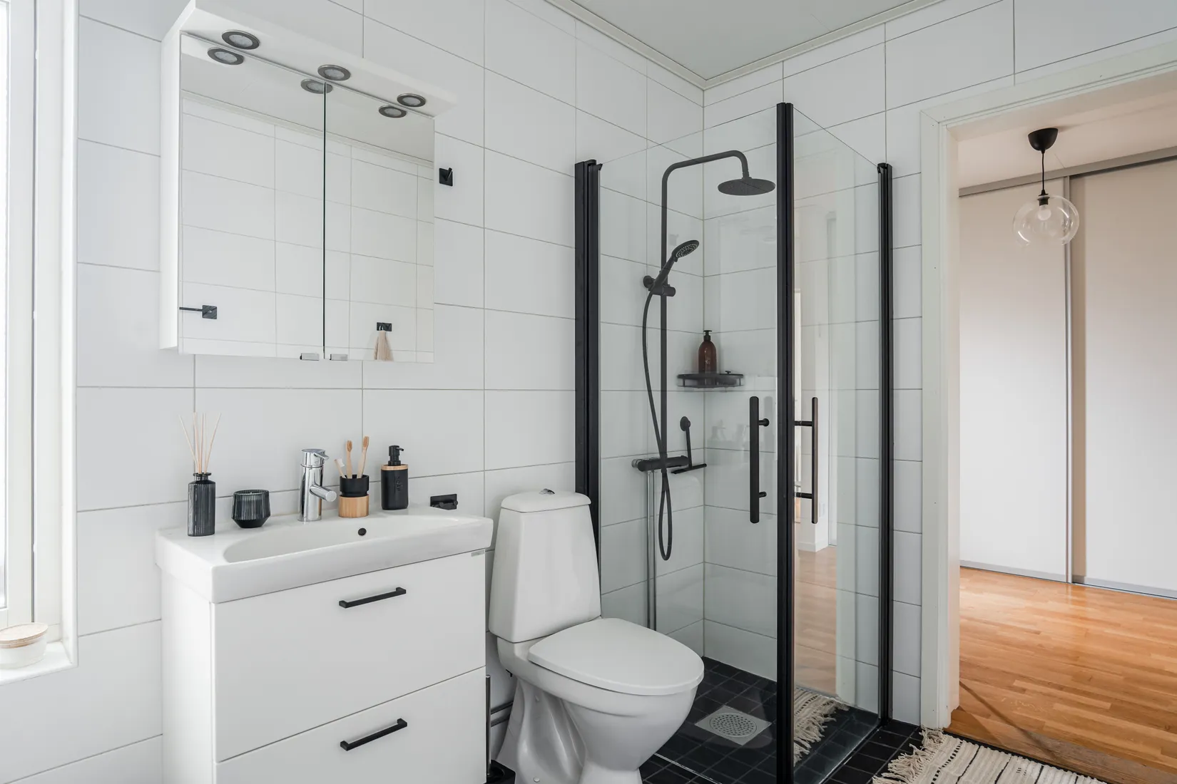Radhus, Storstensvägen 31, Lindbacken, Uppsala