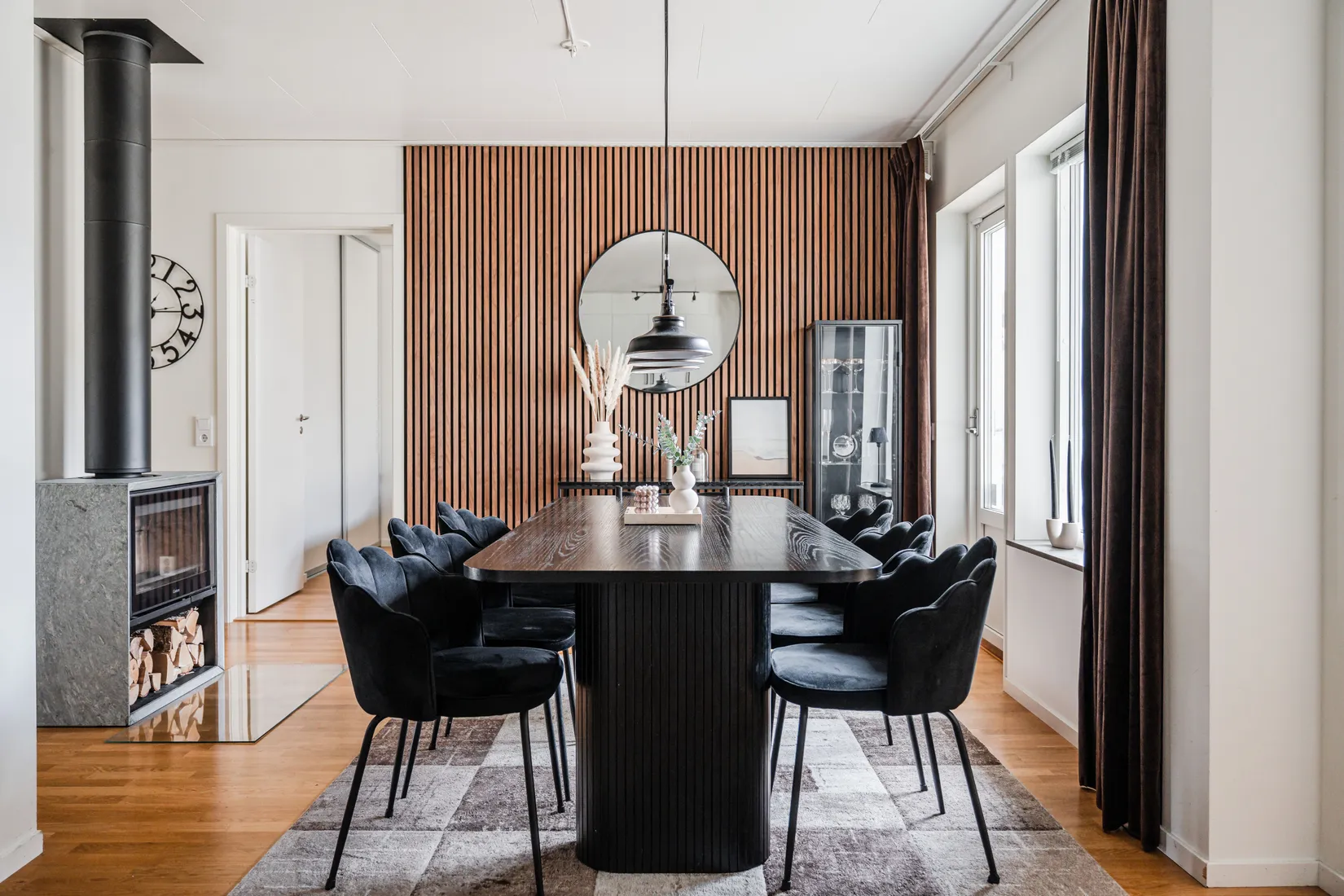Radhus, Storstensvägen 31, Lindbacken, Uppsala
