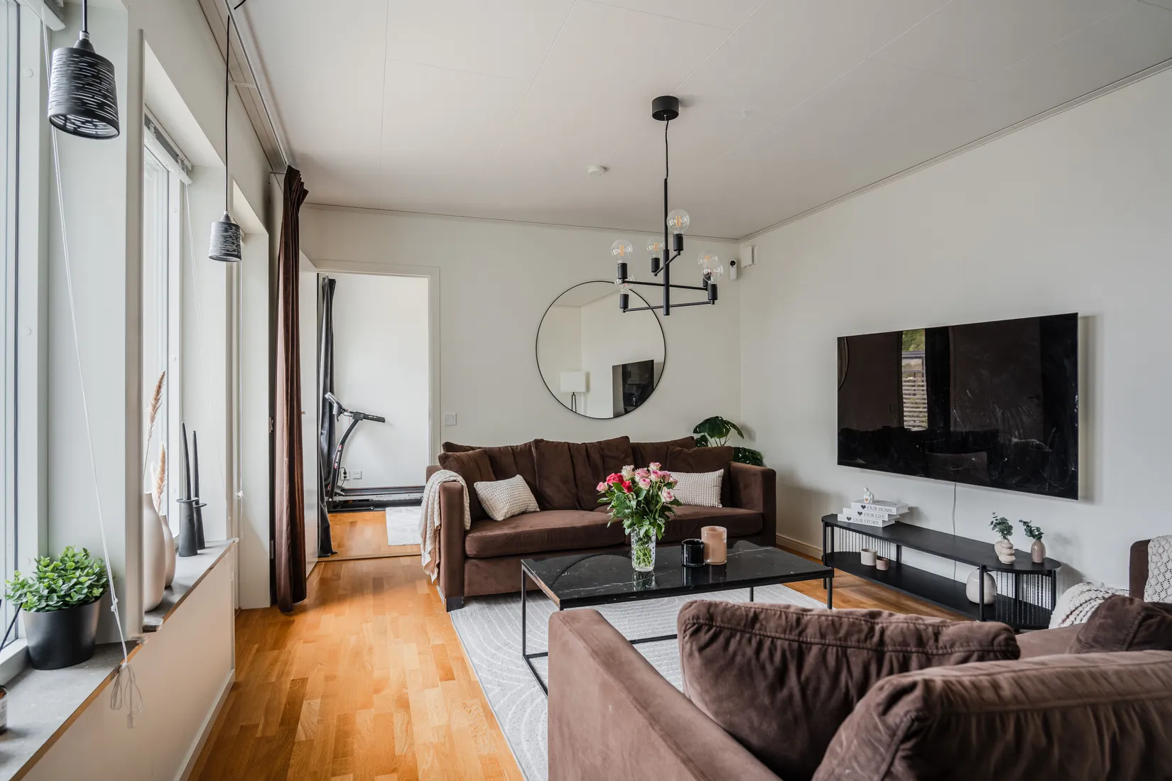 Radhus, Storstensvägen 31, Lindbacken, Uppsala