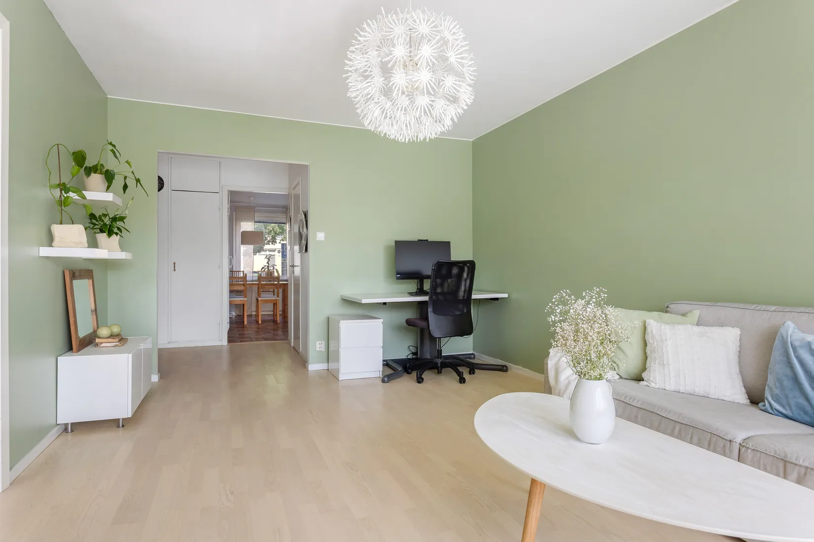 Bostadsrätt, Månadsvägen 42, Jakobsberg, Järfälla