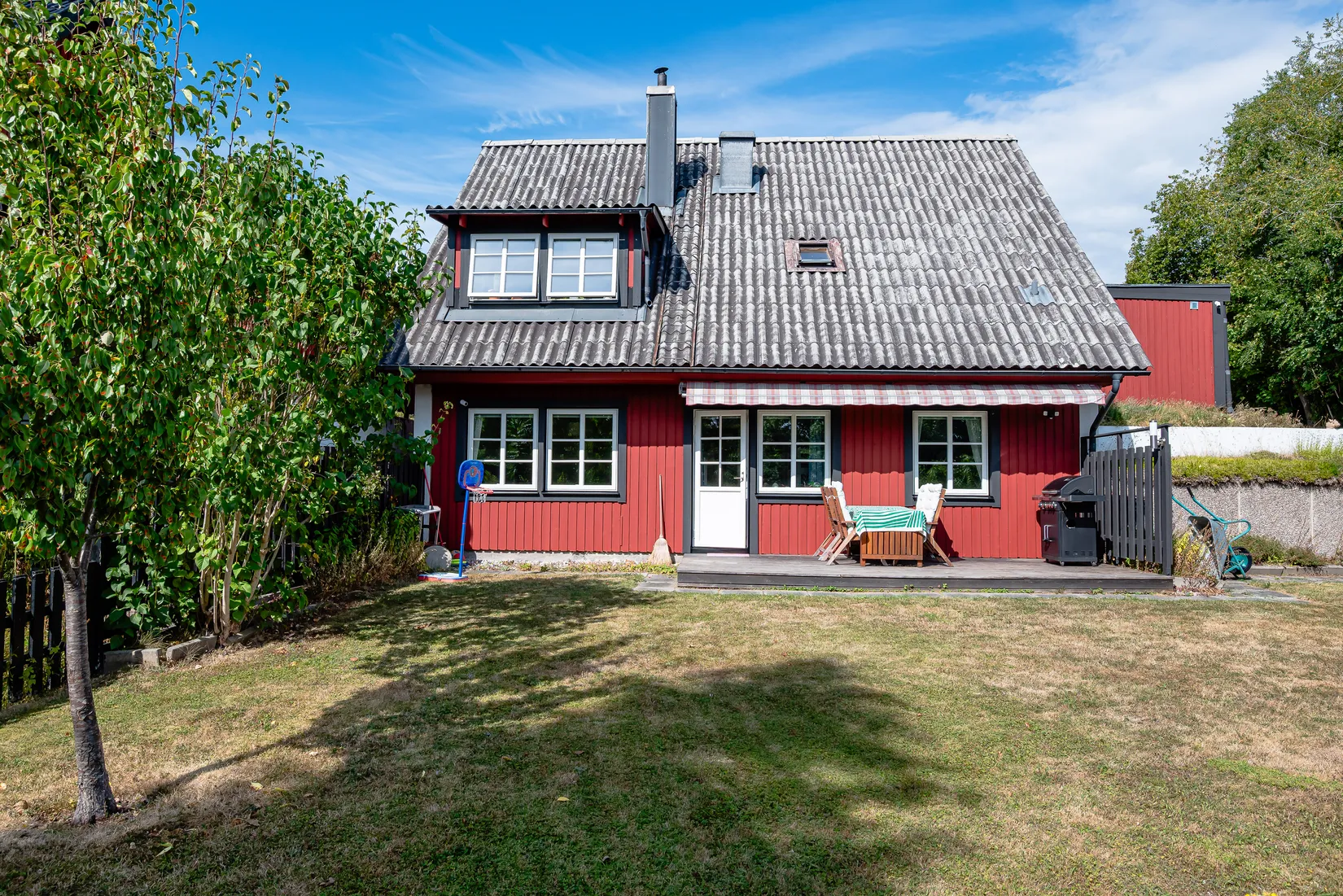 Villa, Sämjevägen 4, Gnesta