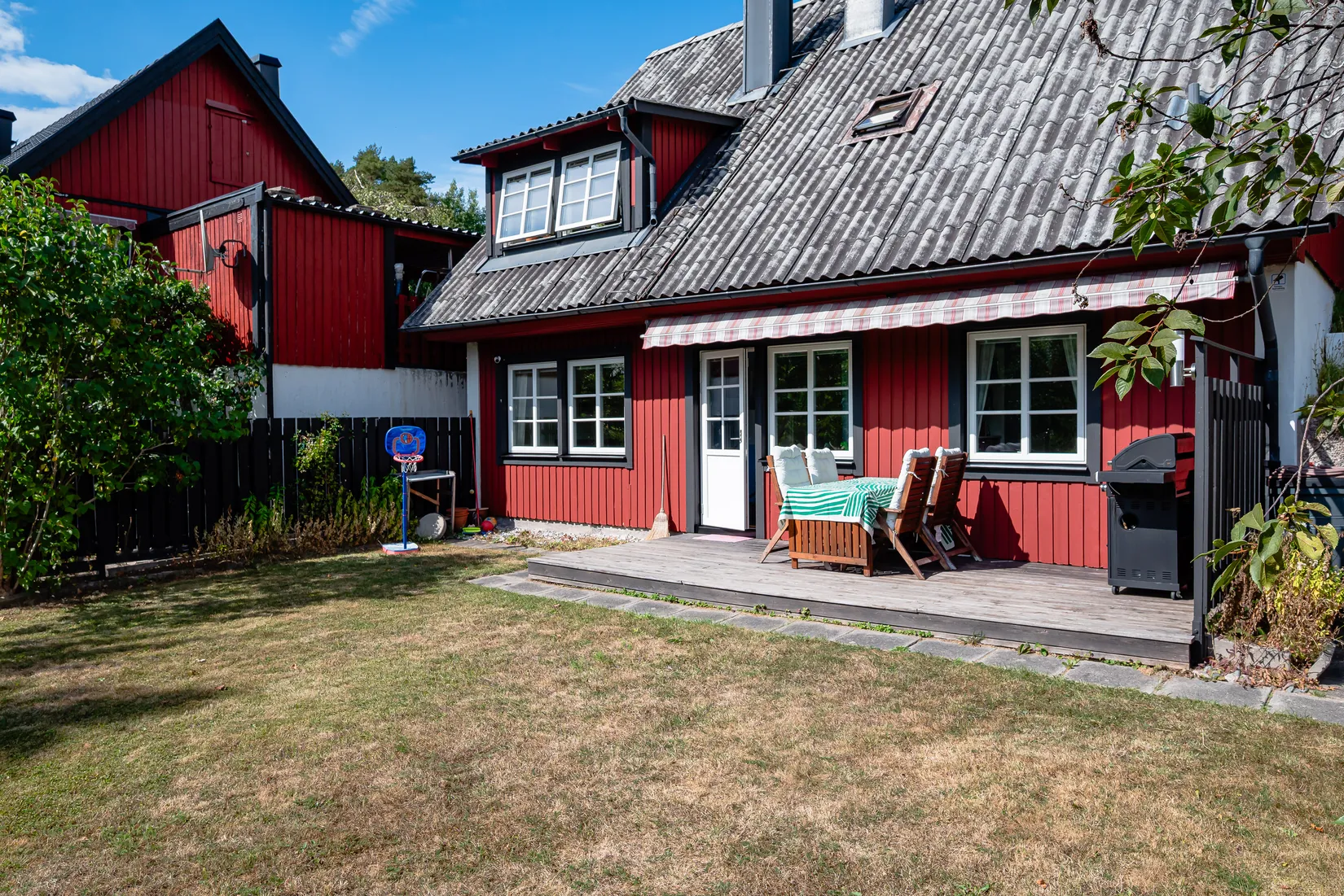 Villa, Sämjevägen 4, Gnesta