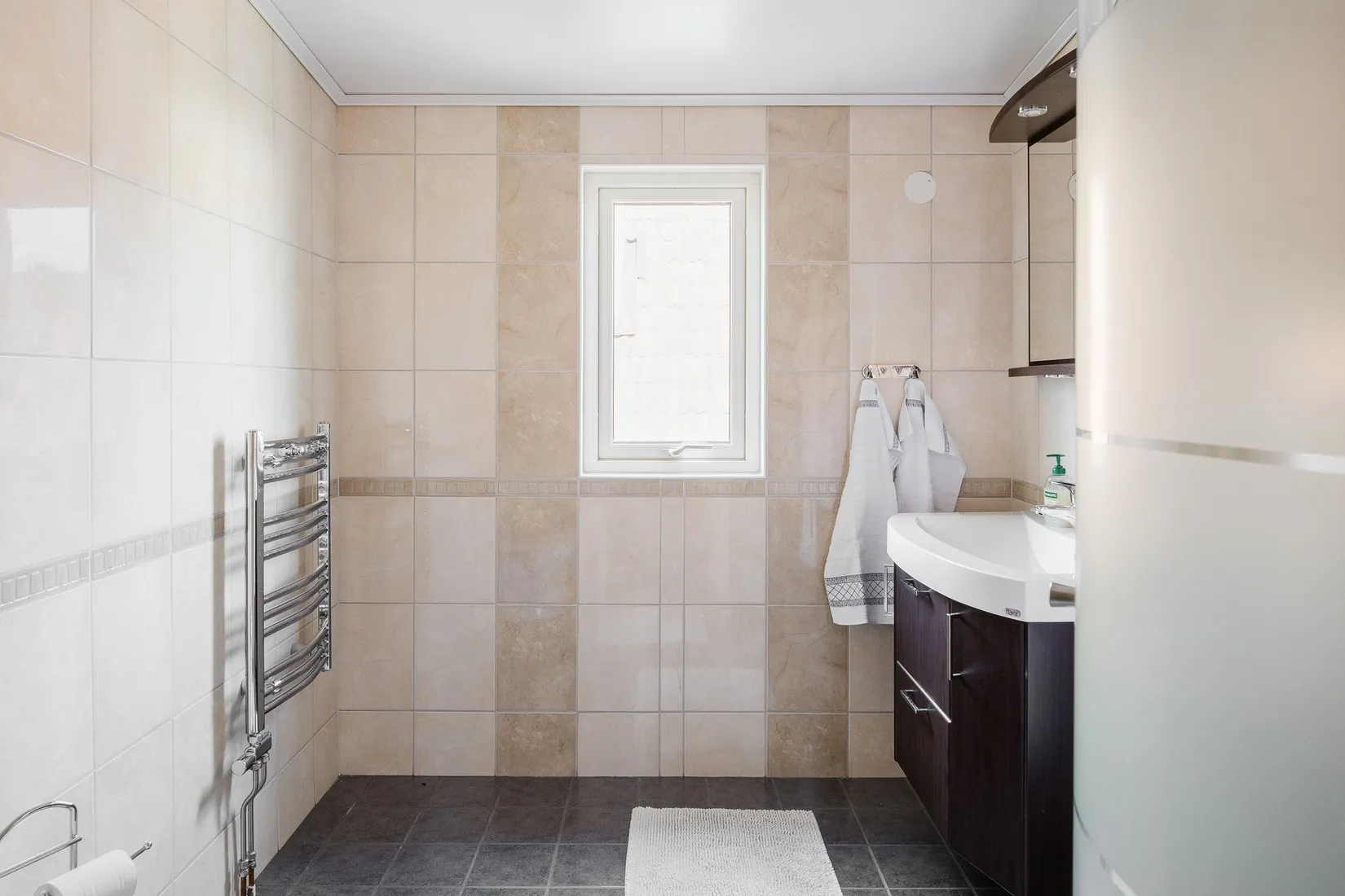 Radhus, Månesköldsgatan 13, Lasarettsområdet, Lidköping