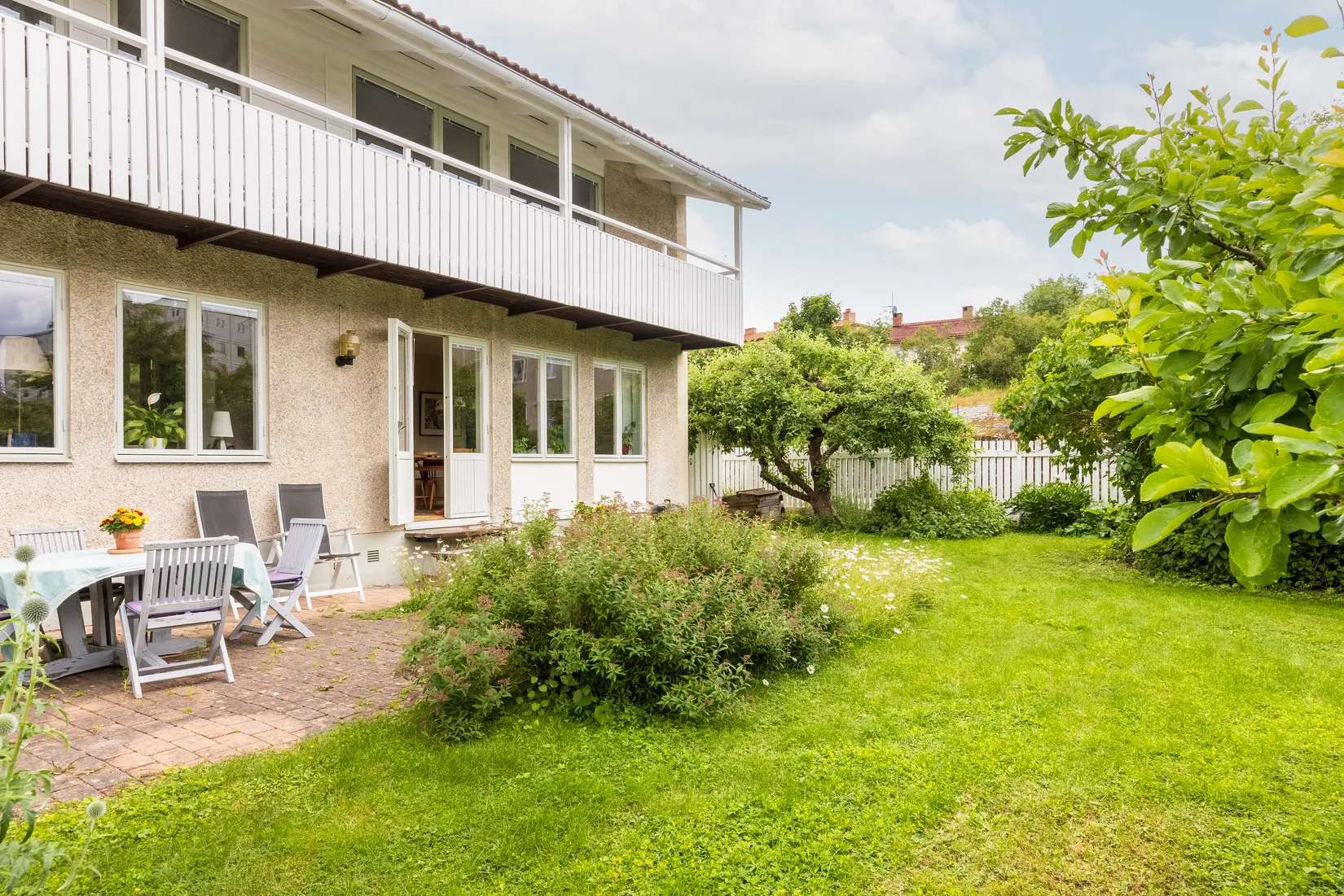 Radhus, Eriksbergsvägen 15A, Eriksberg, Uppsala