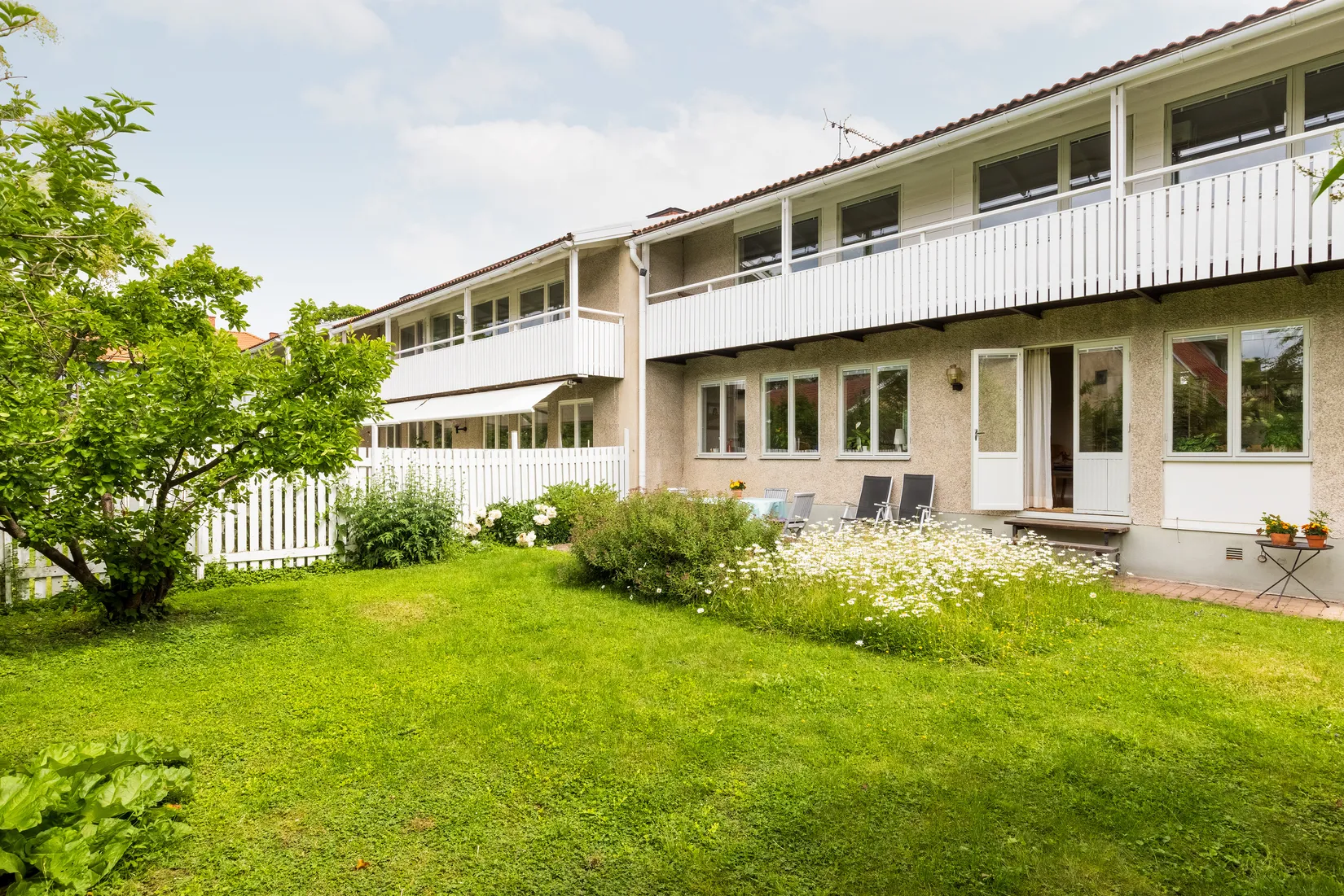 Radhus, Eriksbergsvägen 15A, Eriksberg, Uppsala