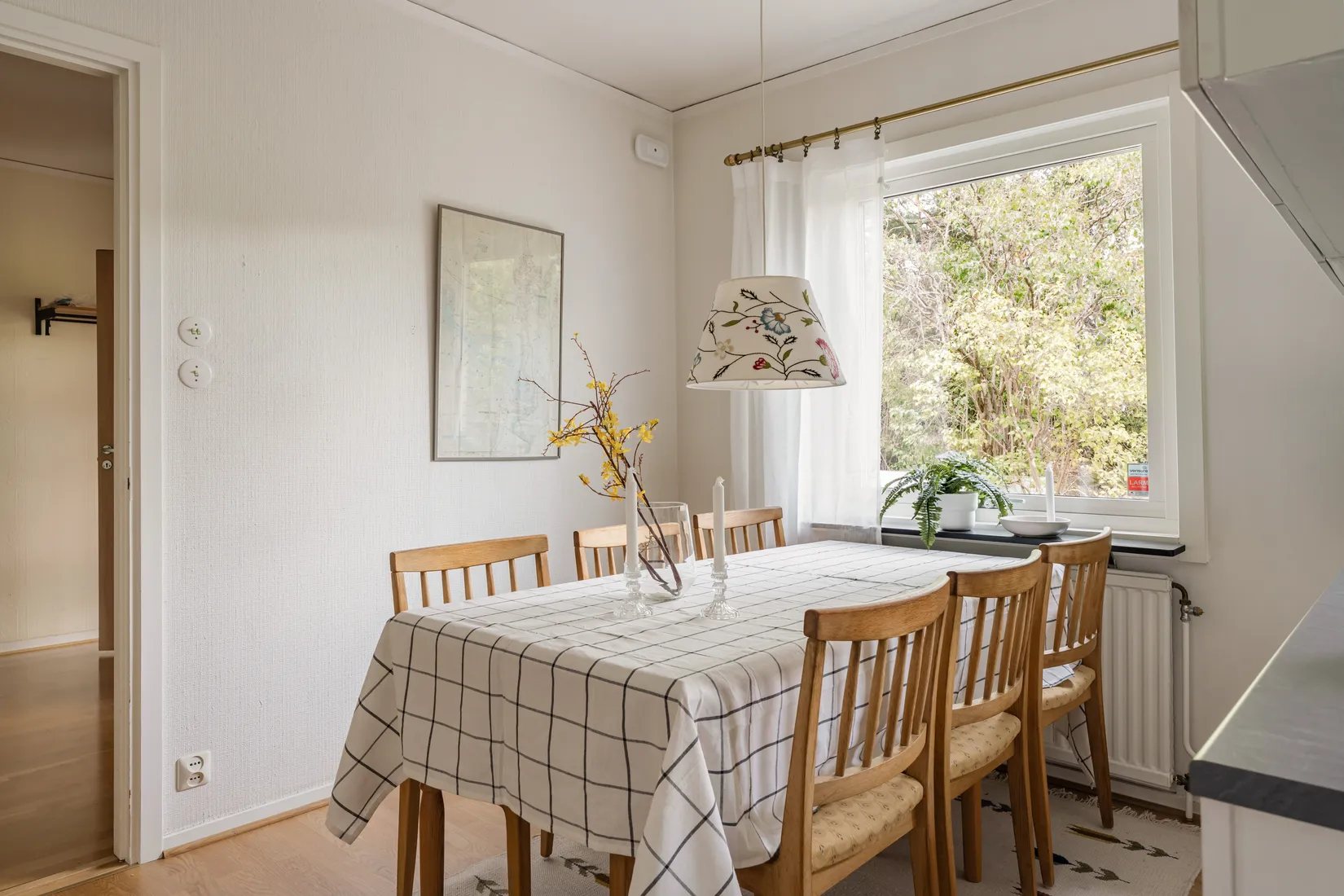 Villa, Gullvivsvägen 6, Ormsta, Vallentuna