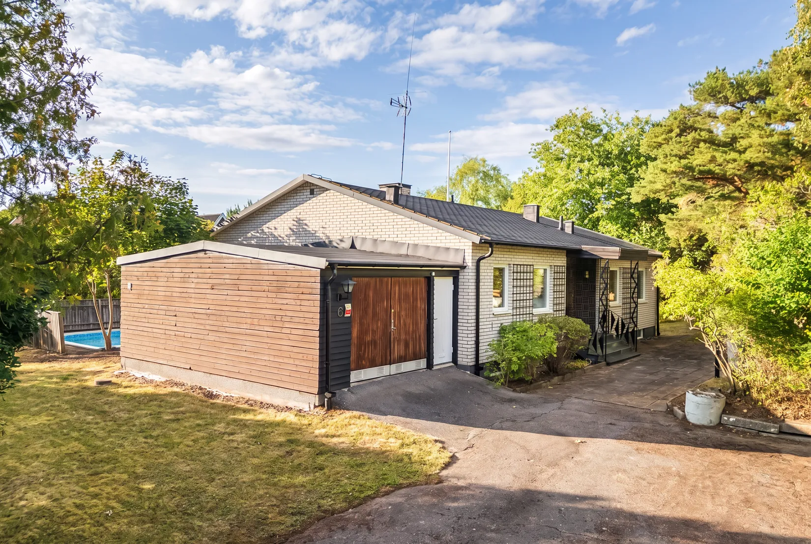 Villa, Gullvivsvägen 6, Ormsta, Vallentuna