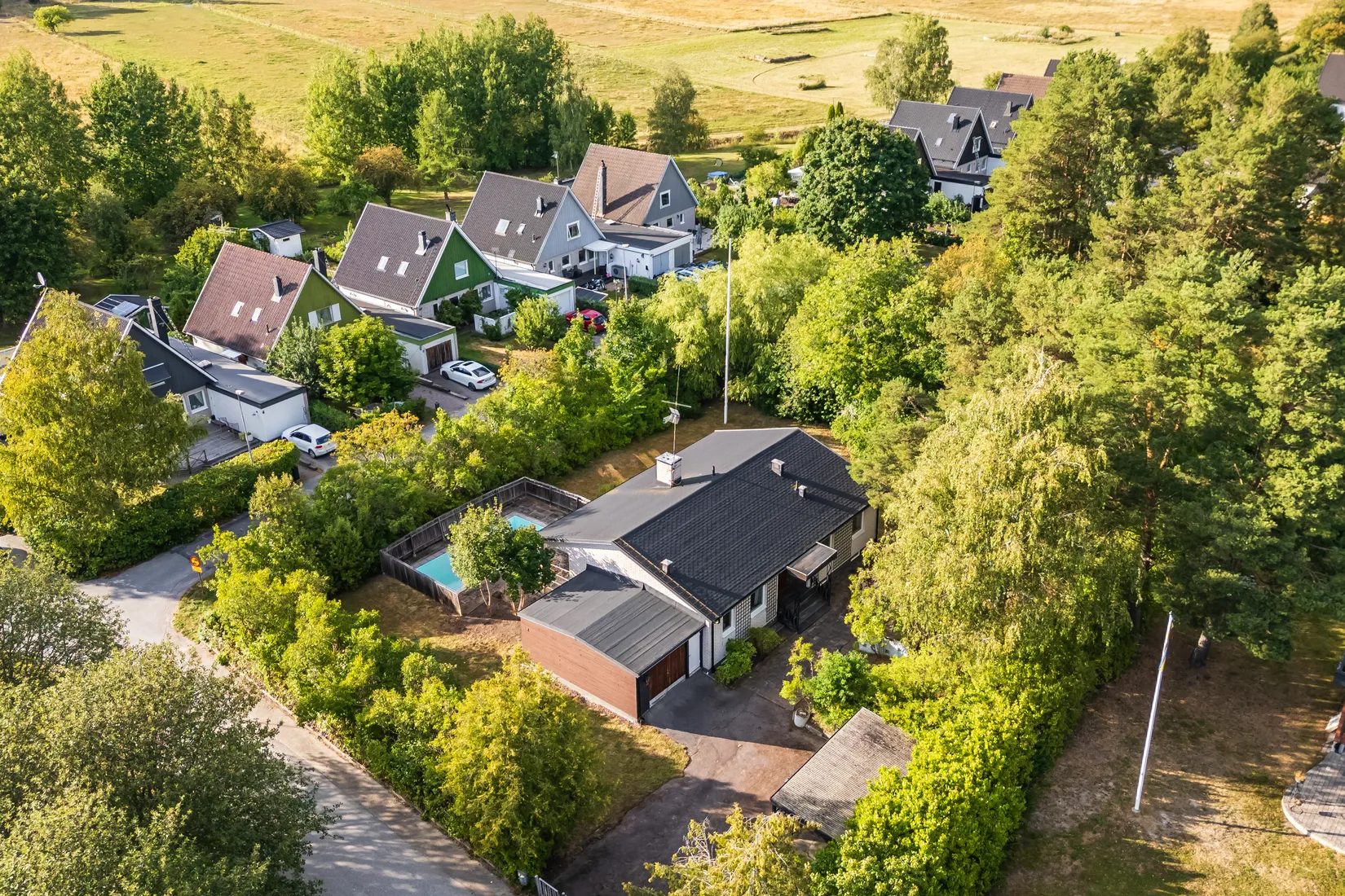 Villa, Gullvivsvägen 6, Ormsta, Vallentuna