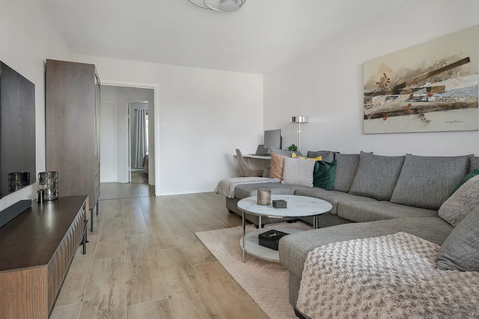 Bostadsrätt, Herrgårdsvägen 14A, Centralt, Upplands Väsby