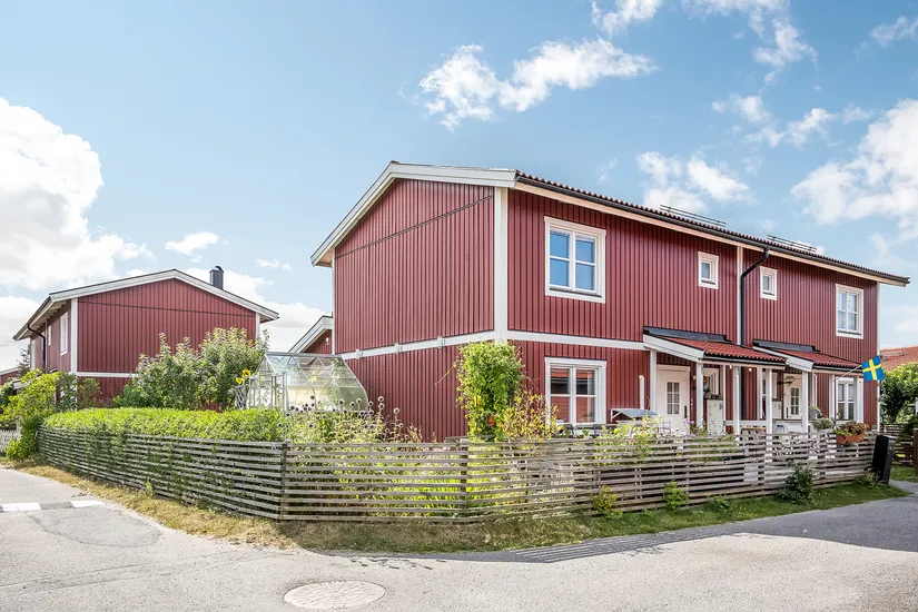 Radhus, Järnåldersringen 683, Haninge