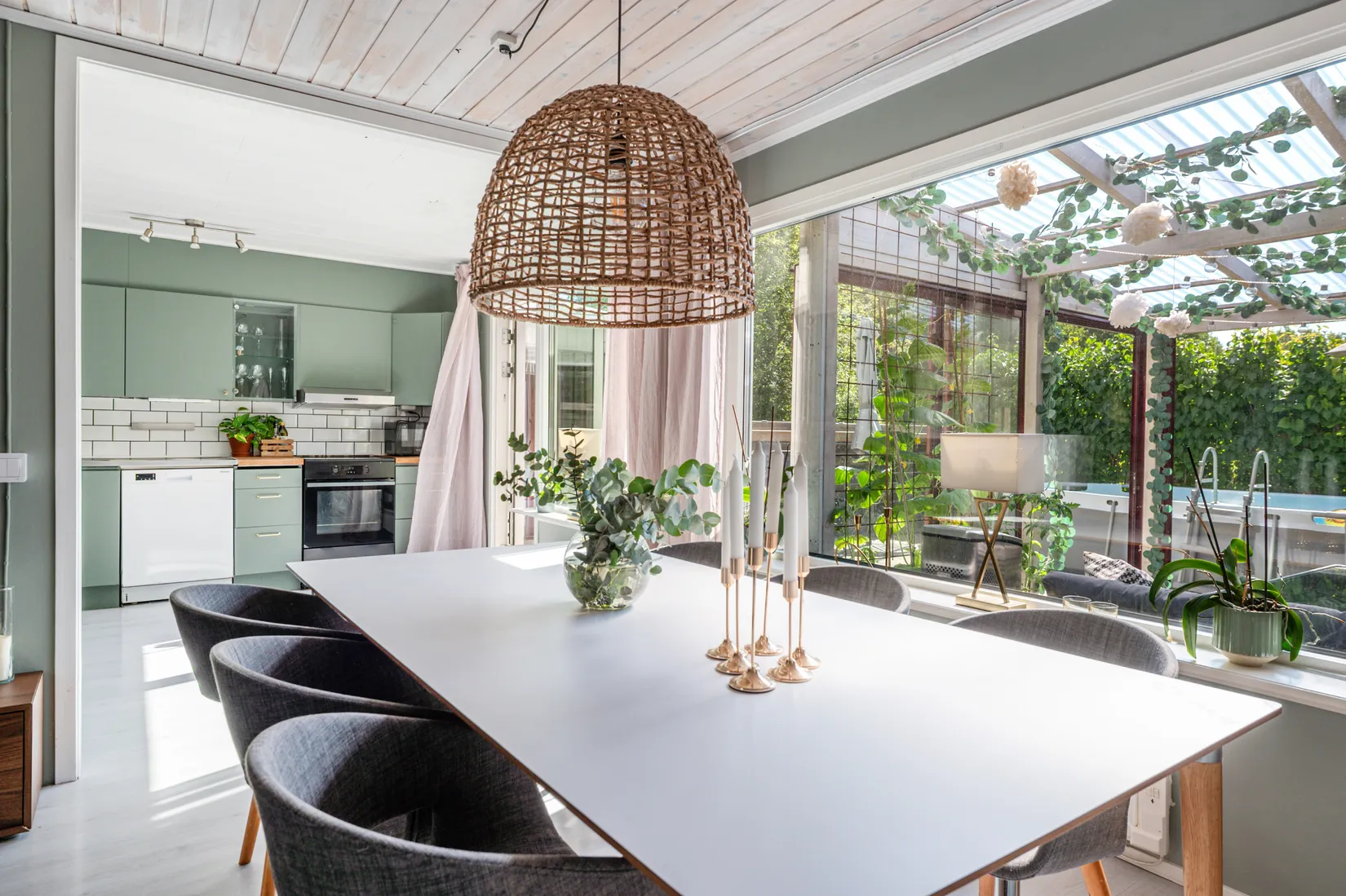 Radhus, Stora Hundens gata 561, Brandbergen, Haninge