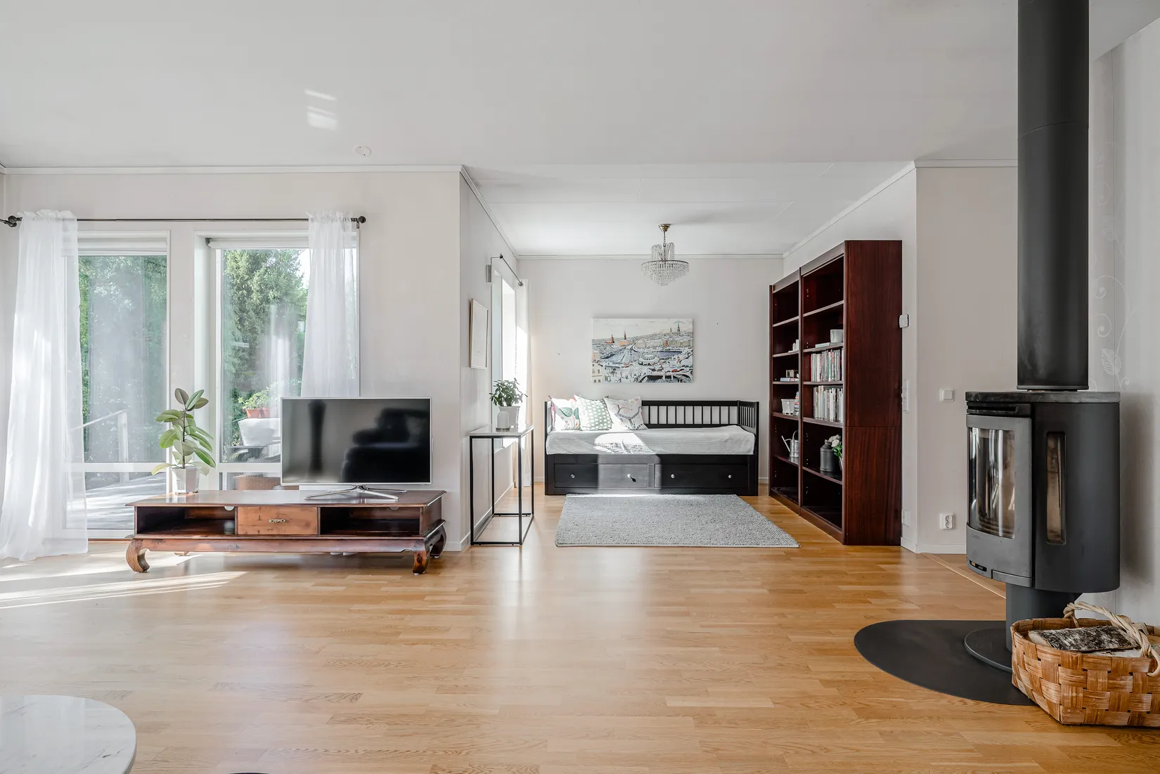 Villa, Björktrastvägen 7, Nyby, Vallentuna