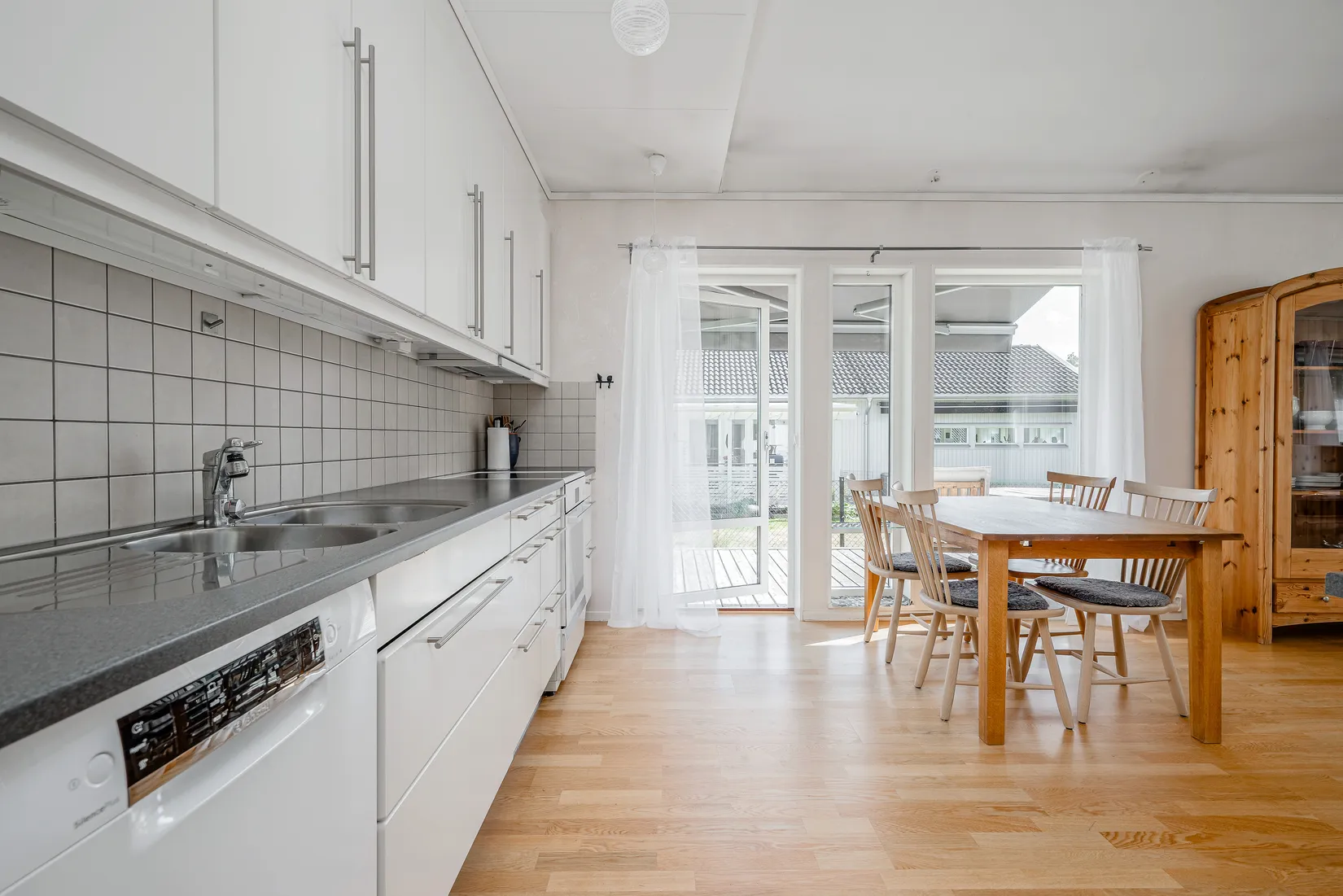Villa, Björktrastvägen 7, Nyby, Vallentuna