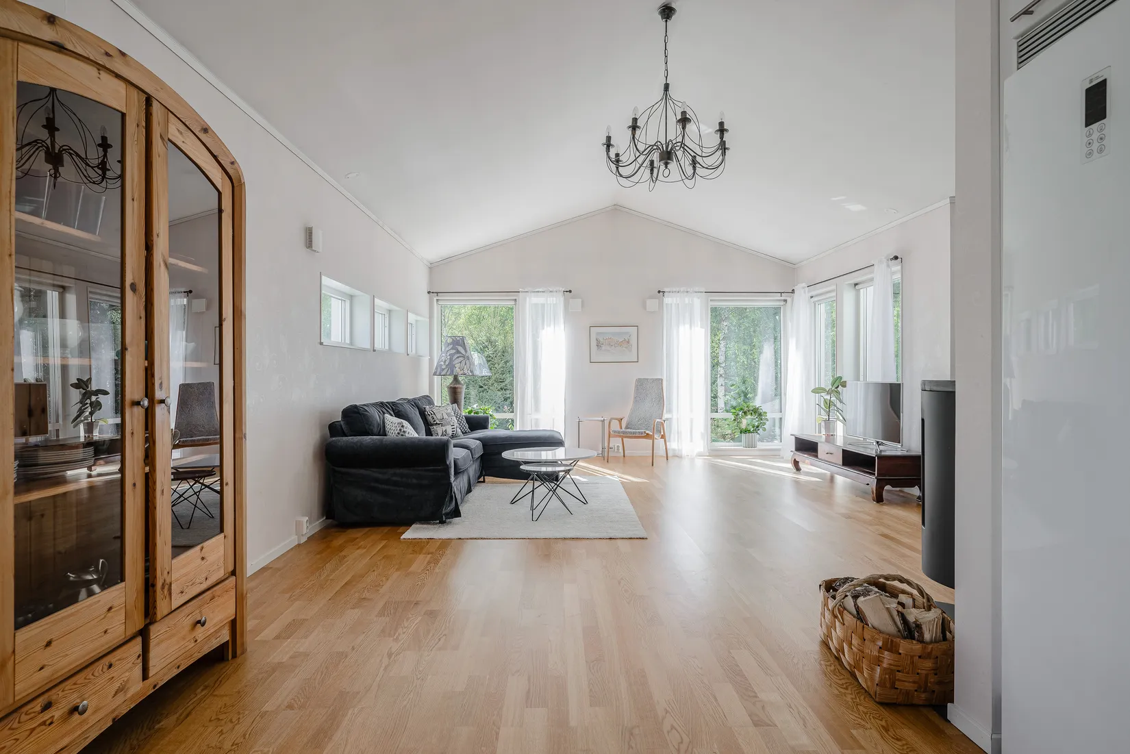 Villa, Björktrastvägen 7, Nyby, Vallentuna
