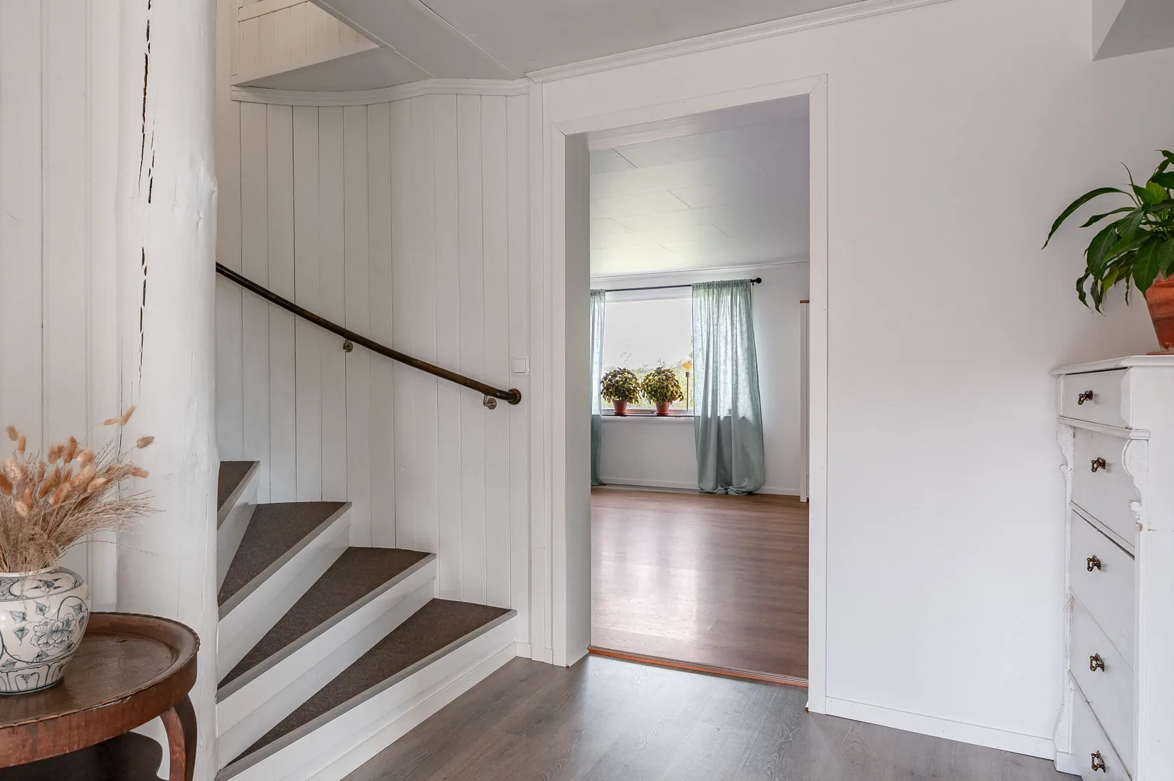Villa, Norrbergsvägen 32, Kungsgården/Ovansjö, Sandviken