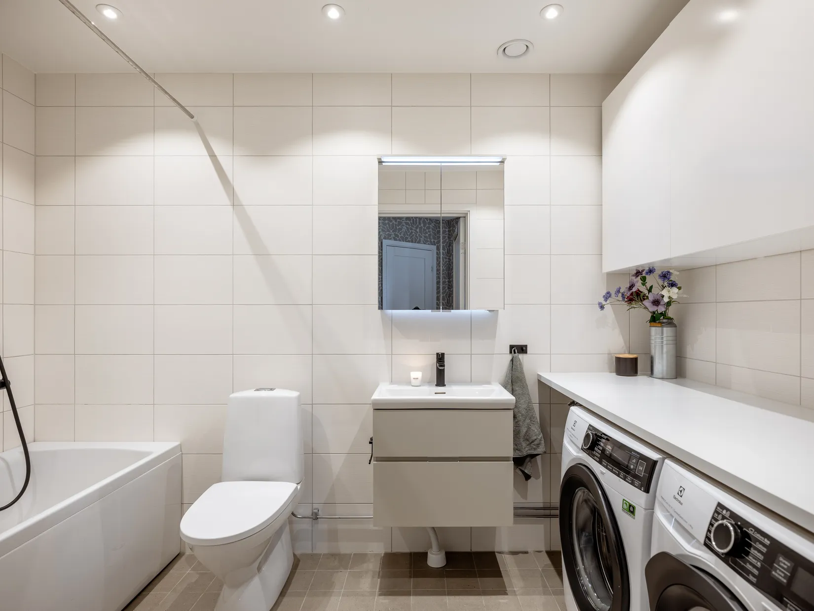 Bostadsrätt, Krögers Promenad 27, Silverdal, Sollentuna