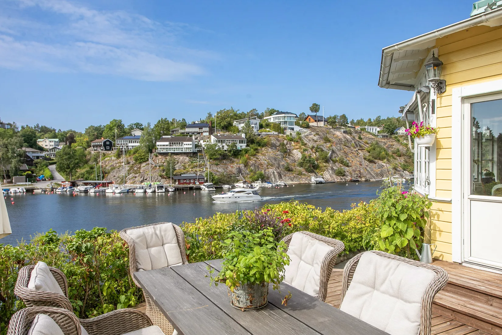 Villa, Björknäs strandpromenad 2, Lilla Björknäs, Nacka