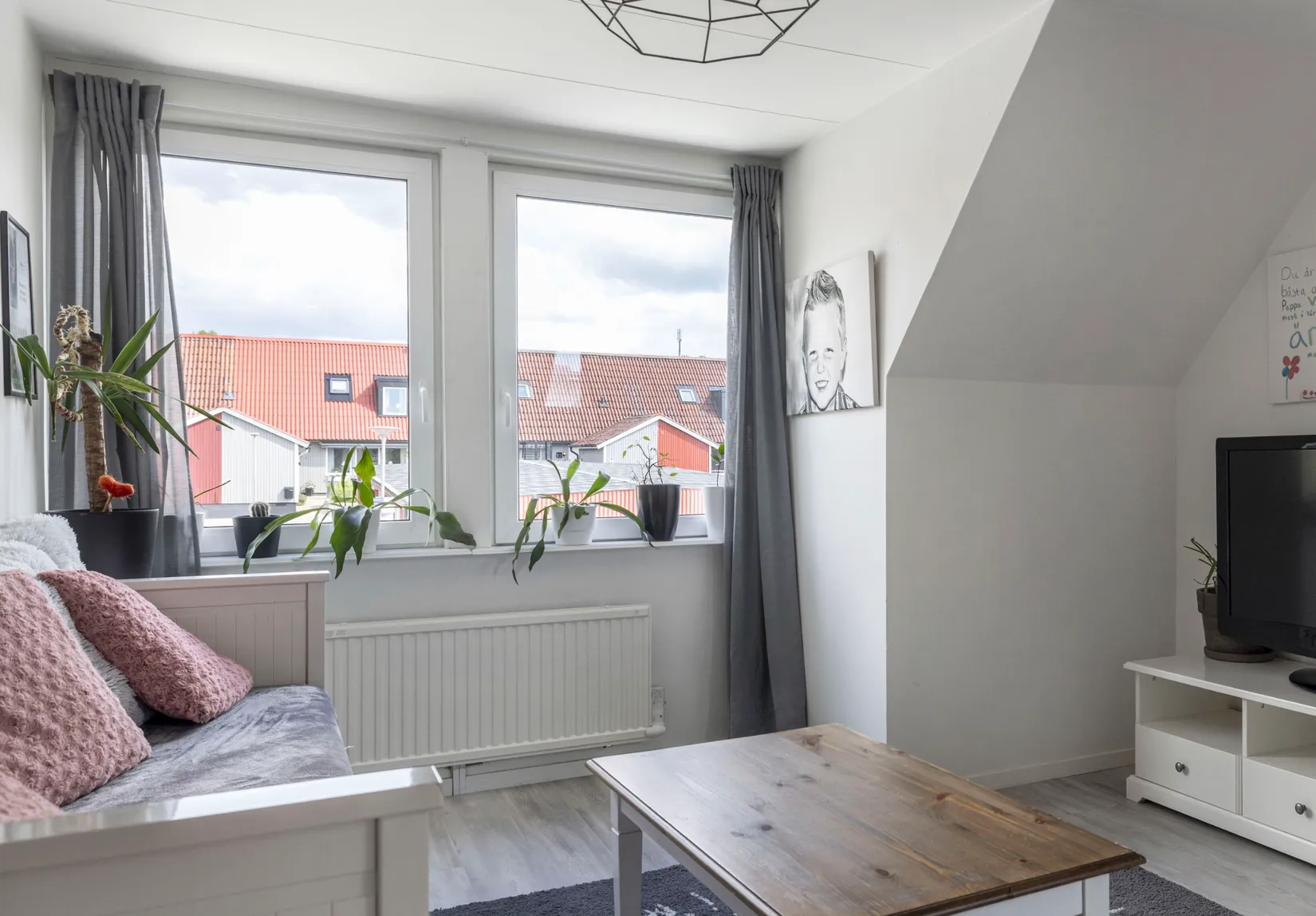 Radhus, Ängsgårdsvägen 63D, Vallås, Halmstad