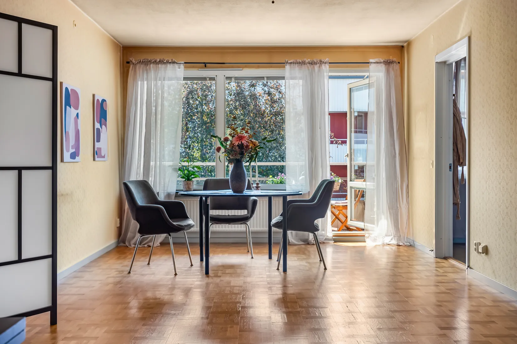 Bostadsrätt, Lomvägen 649, Kärrdal, Sollentuna