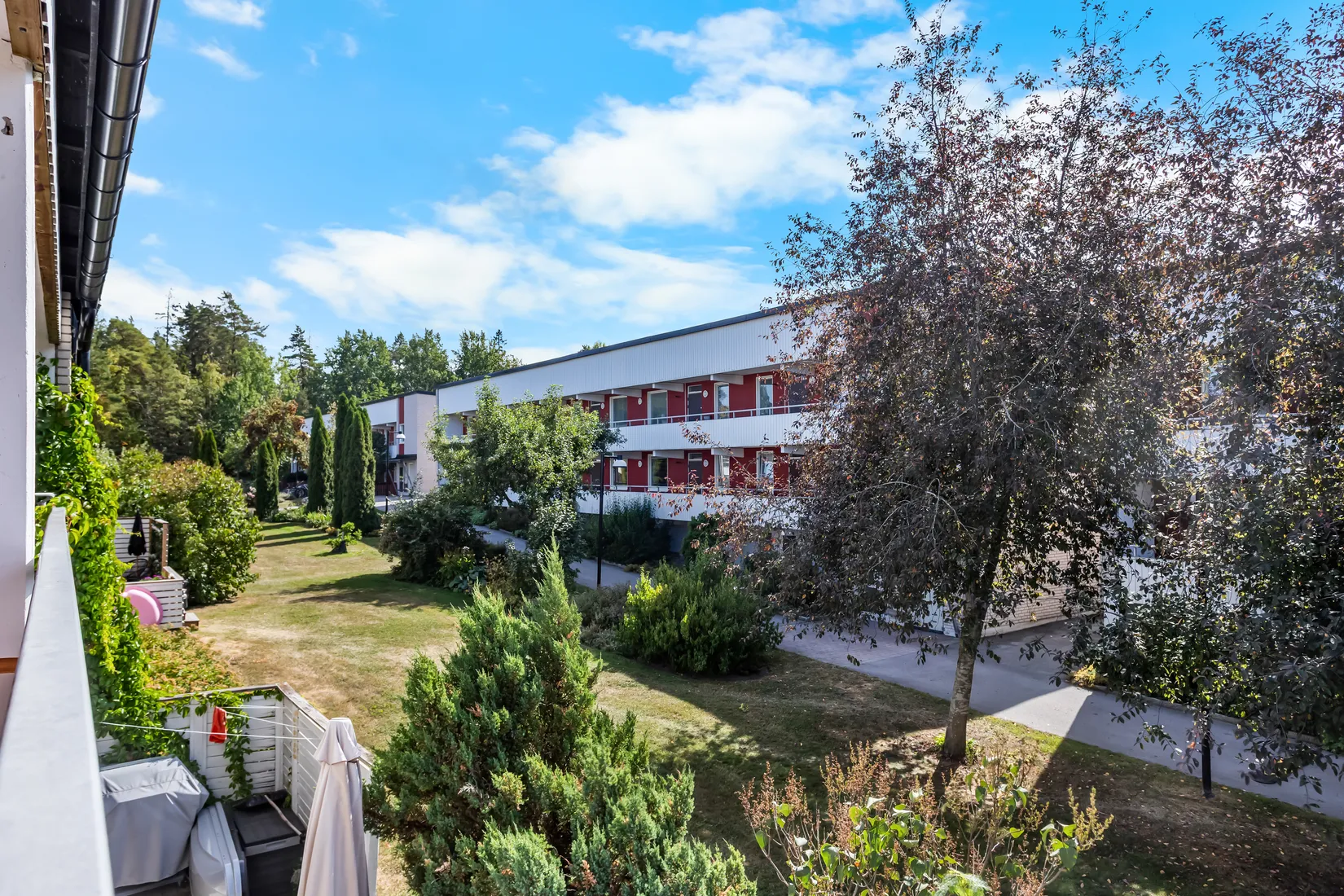 Bostadsrätt, Lomvägen 649, Kärrdal, Sollentuna