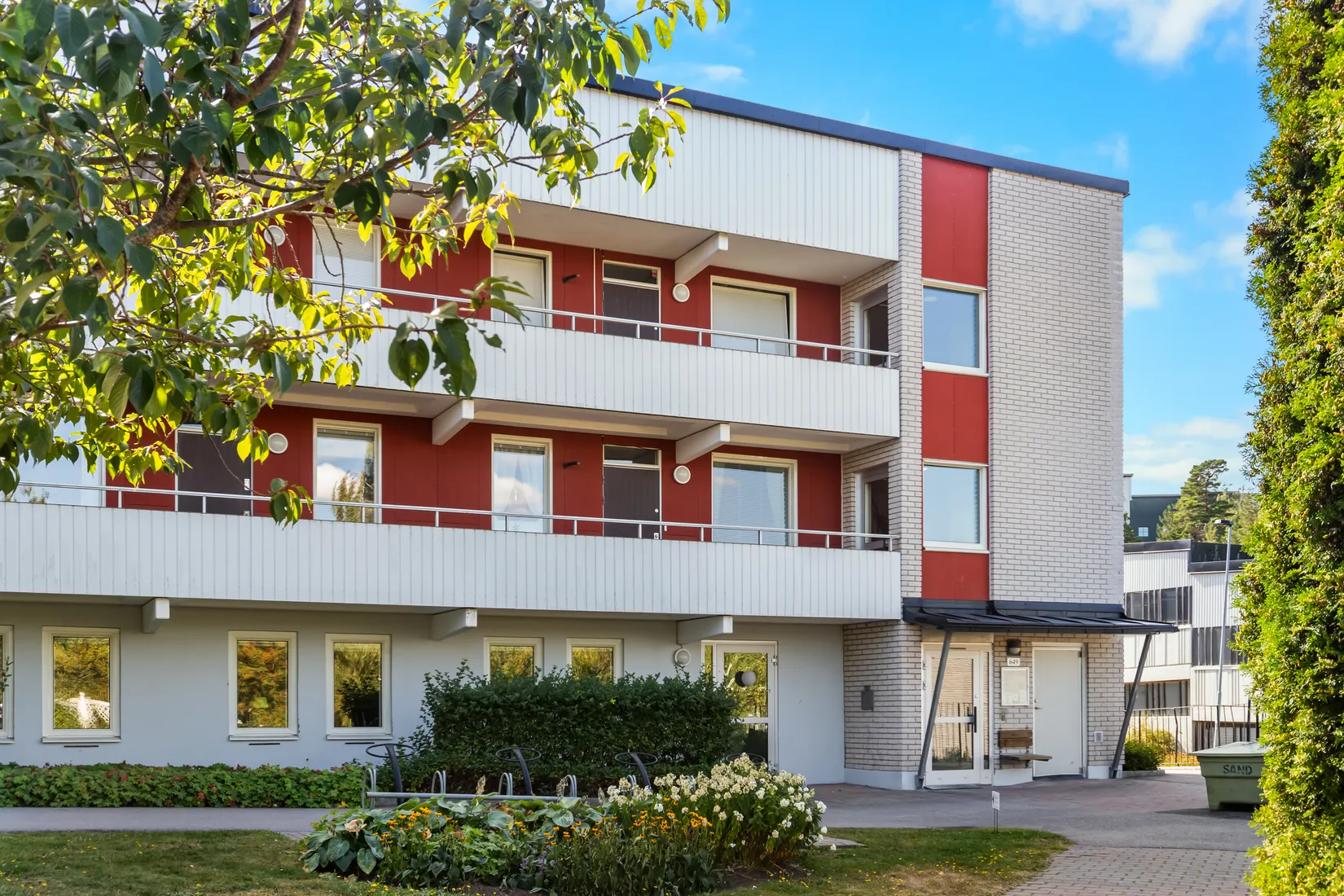 Bostadsrätt, Lomvägen 649, Kärrdal, Sollentuna