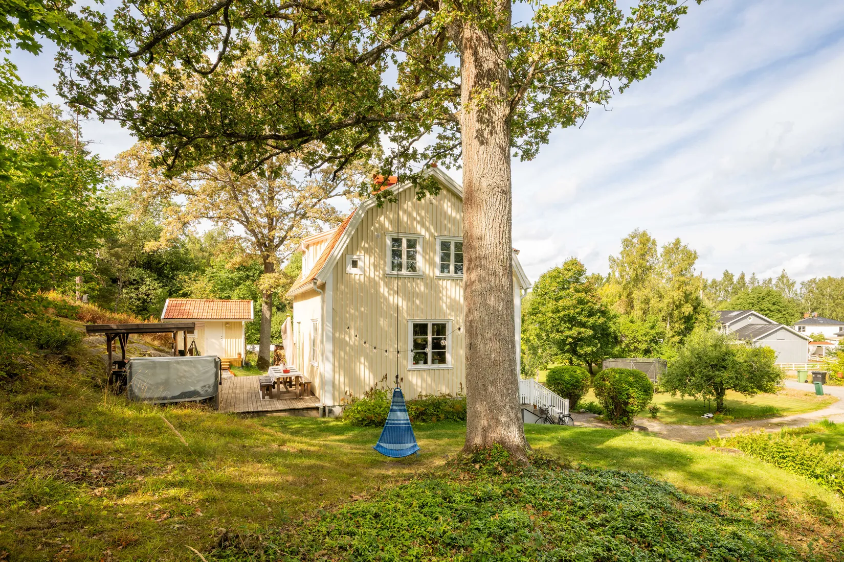 Villa, Apelvägen 20, Centrala Huddinge, Huddinge
