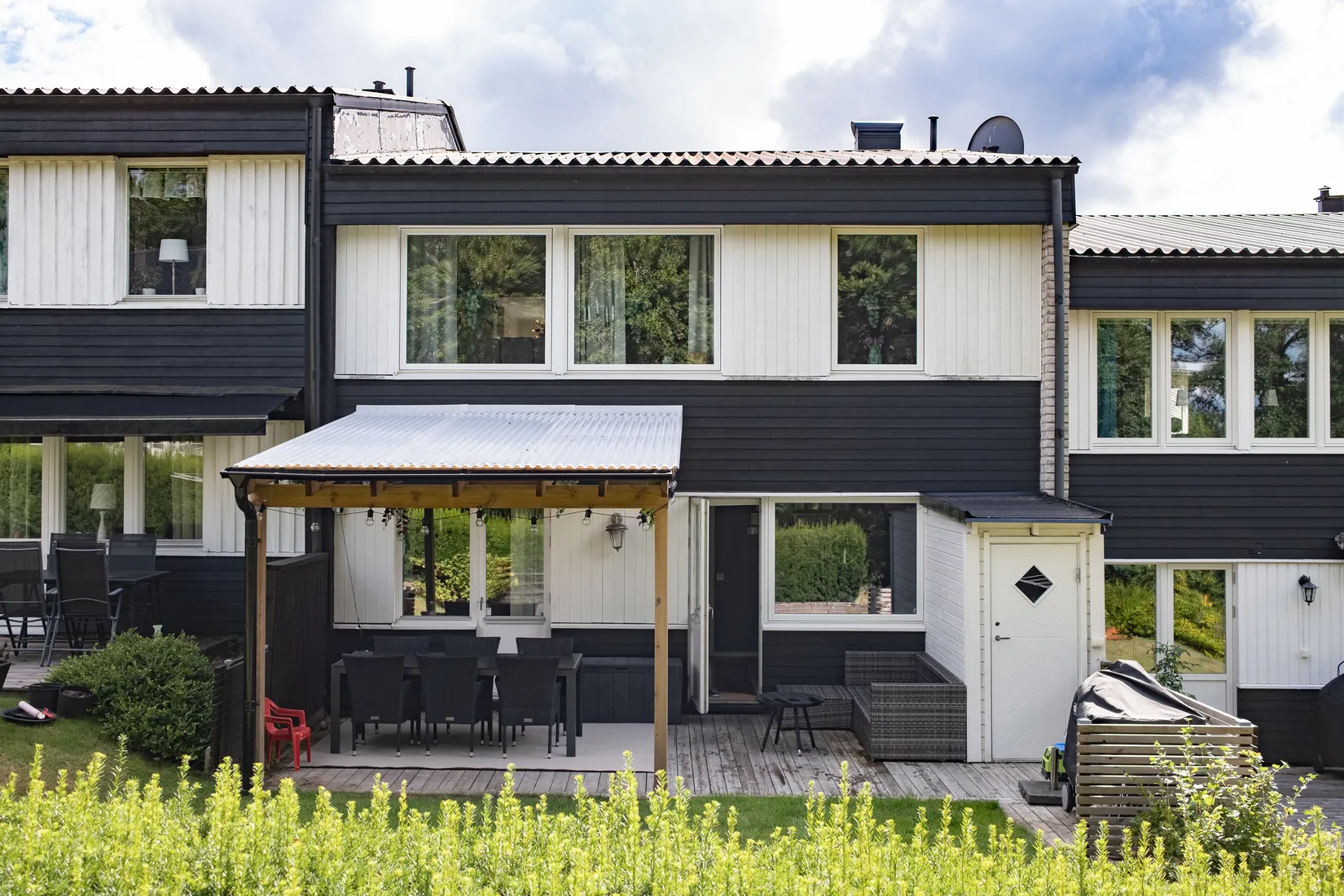 Radhus, Länghemsgatan 8, Trandared, Borås