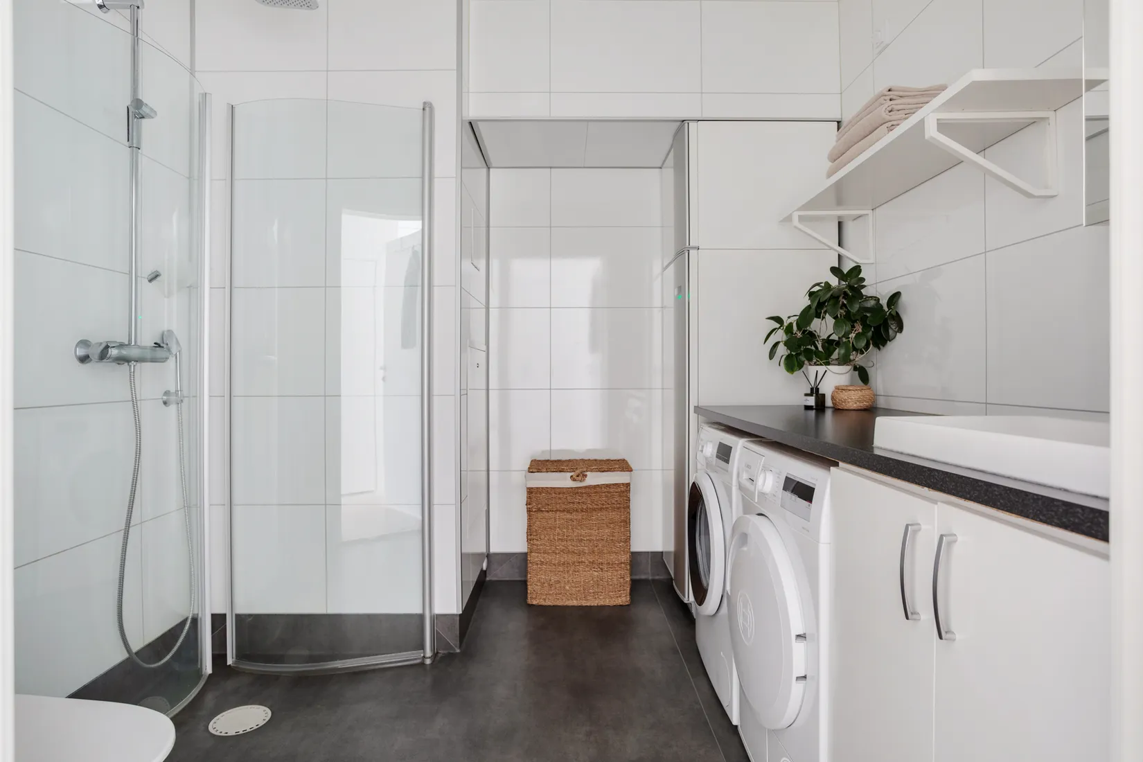 Radhus, Gravensteinervägen 43, Hälltorp, Trollhättan