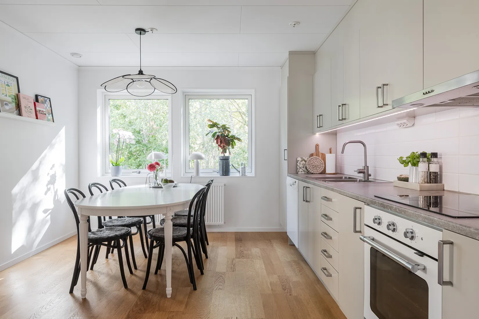 Radhus, Vallongatan 33A, Vaggeryd - Södra Park, Vaggeryd