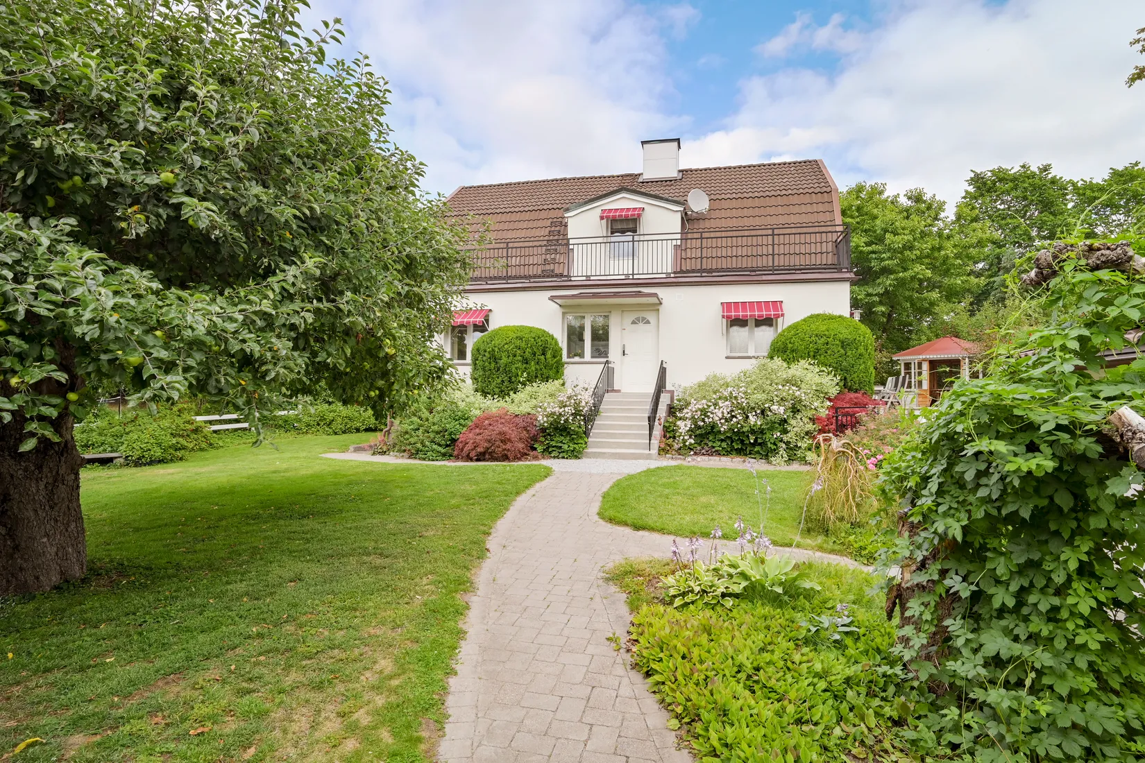 Villa, Sveavägen 40, Töjnan, Sollentuna