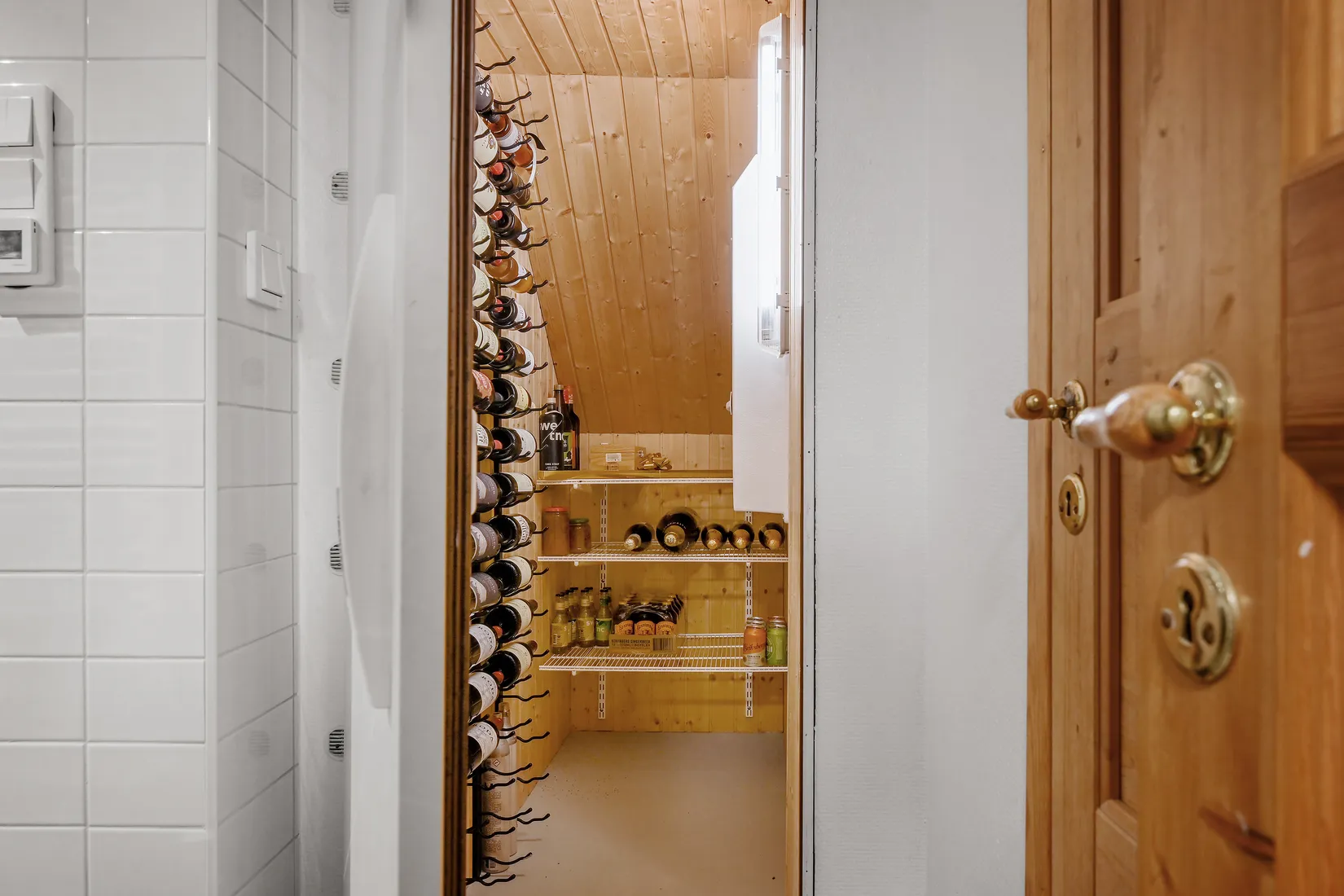 Villa, Sveavägen 40, Töjnan, Sollentuna