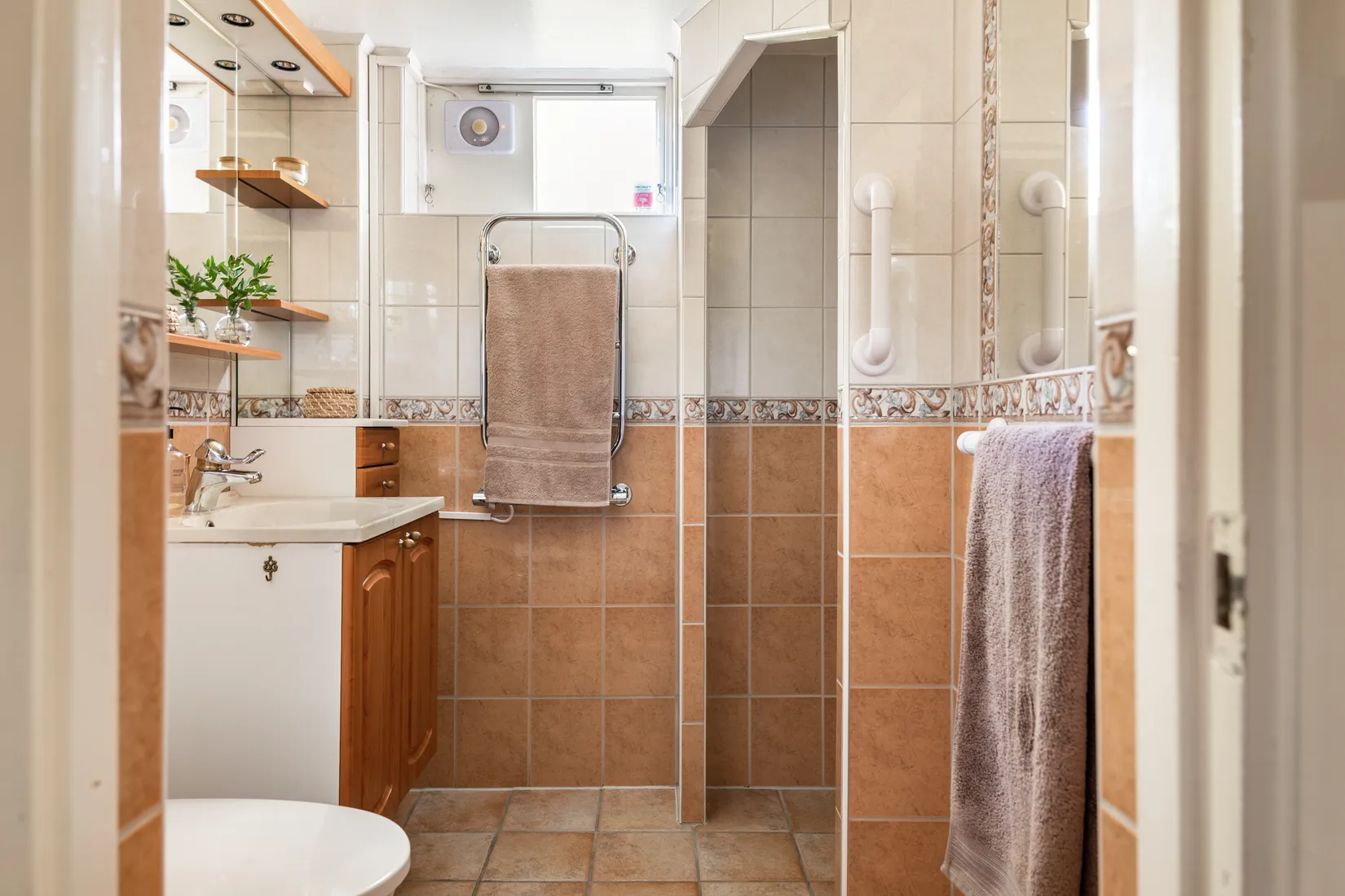 Villa, Hövägen 43, Älvängen, Ale