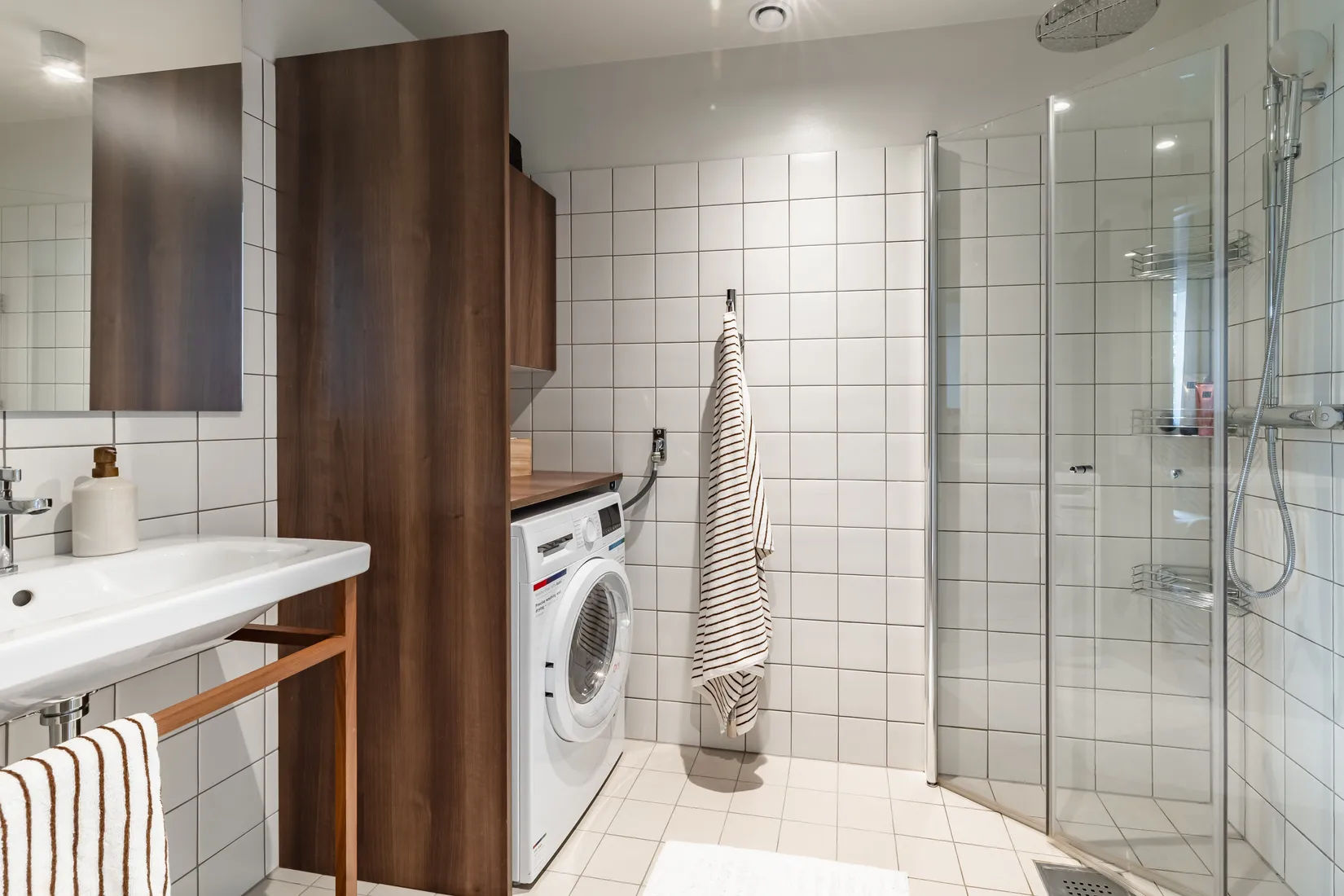 Radhus, Haga skogsväg 28, Göteborgsudden, Karlstad