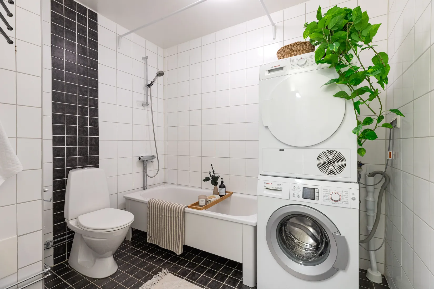 Bostadsrätt, Jonstorpsvägen 20, Huvudsta, Solna
