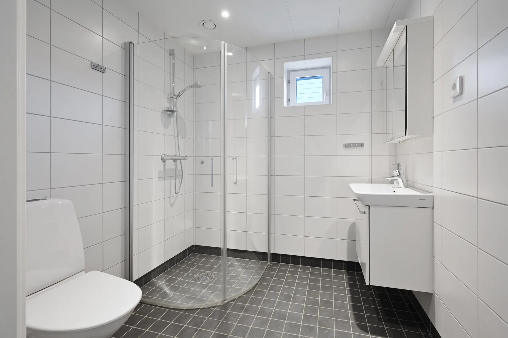 Villa, Bondmoragatan 16, Eds Allé, Upplands Väsby