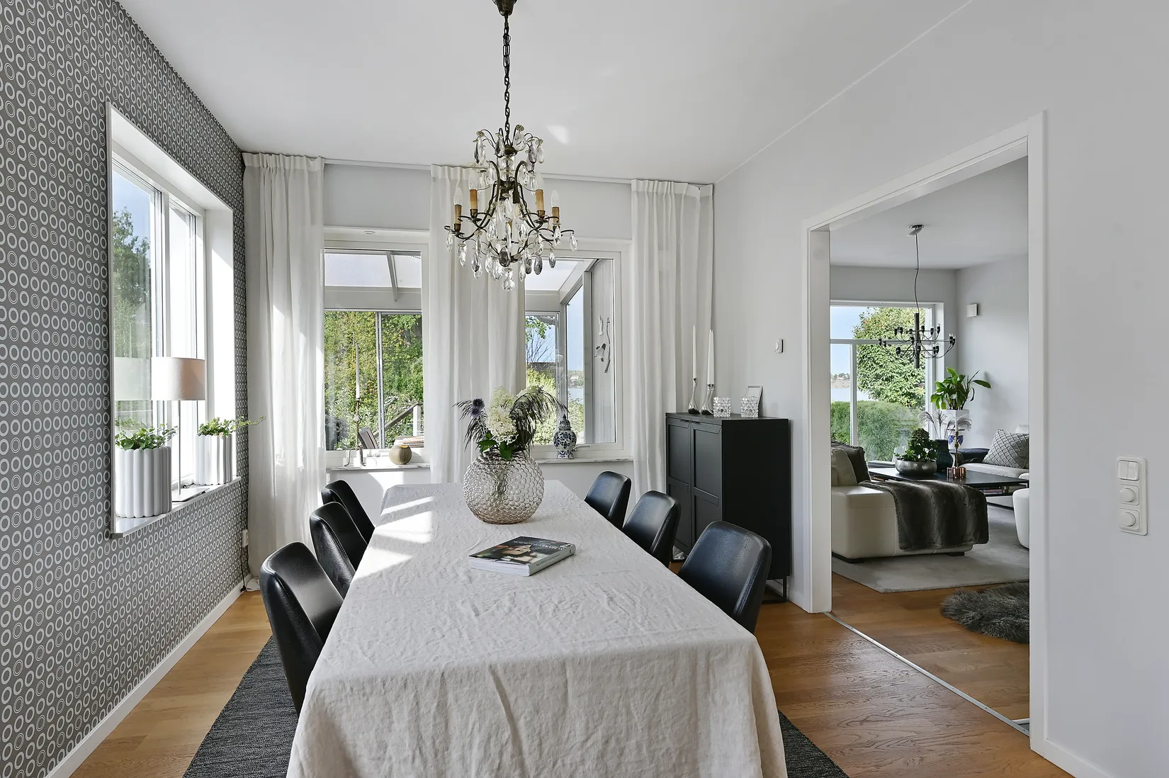 Villa, Strandvägen 58, Strand, Tyresö