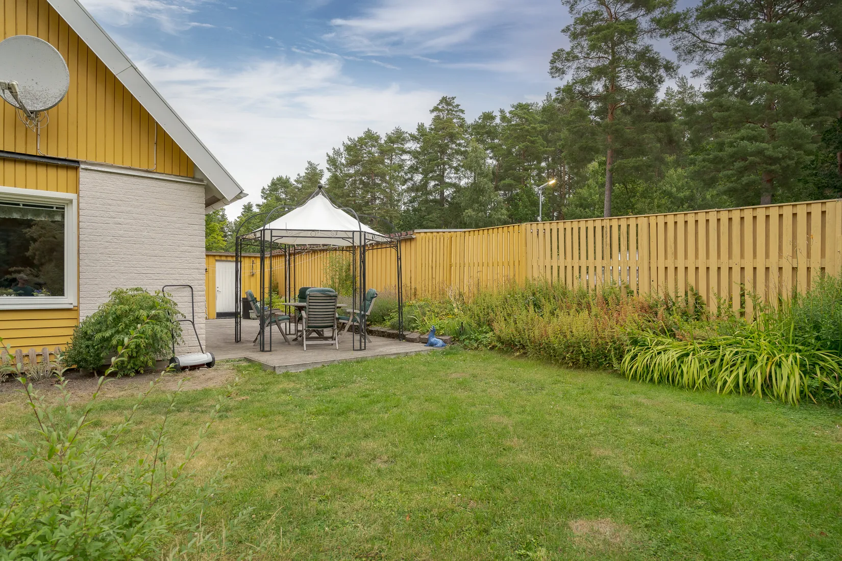 Villa, Örtugsgatan 37, Kärrhagen/Skarphagen, Norrköping