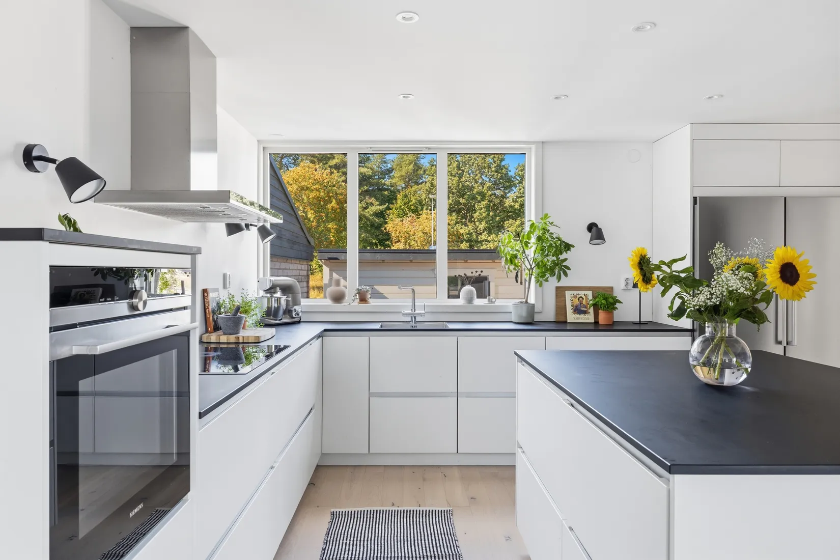 Radhus, Lohäradsvägen 7, Skälby, Upplands Väsby