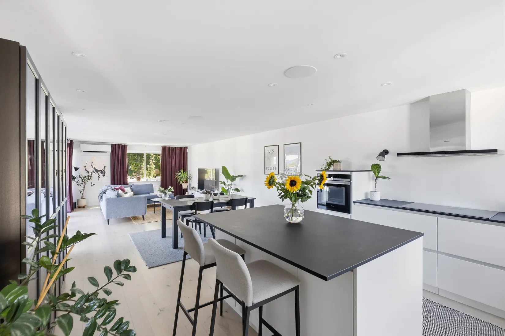 Radhus, Lohäradsvägen 7, Skälby, Upplands Väsby
