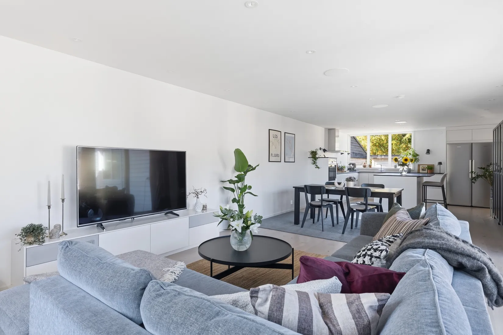 Radhus, Lohäradsvägen 7, Skälby, Upplands Väsby