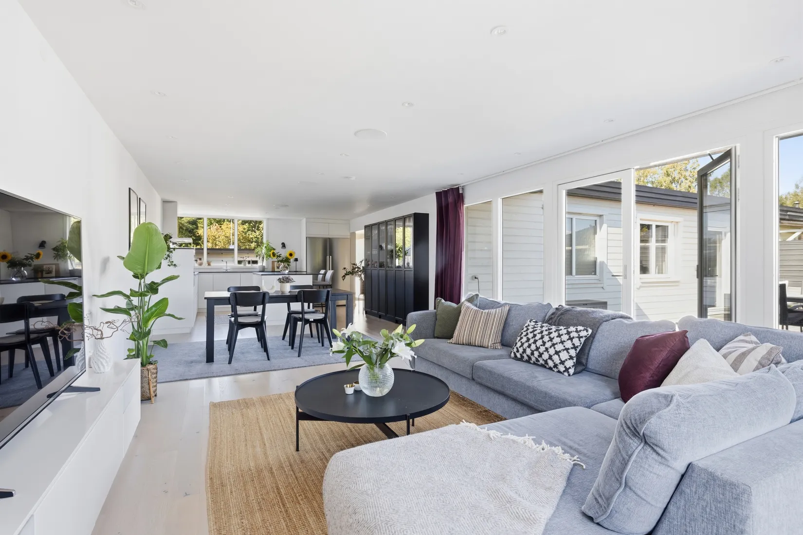 Radhus, Lohäradsvägen 7, Skälby, Upplands Väsby