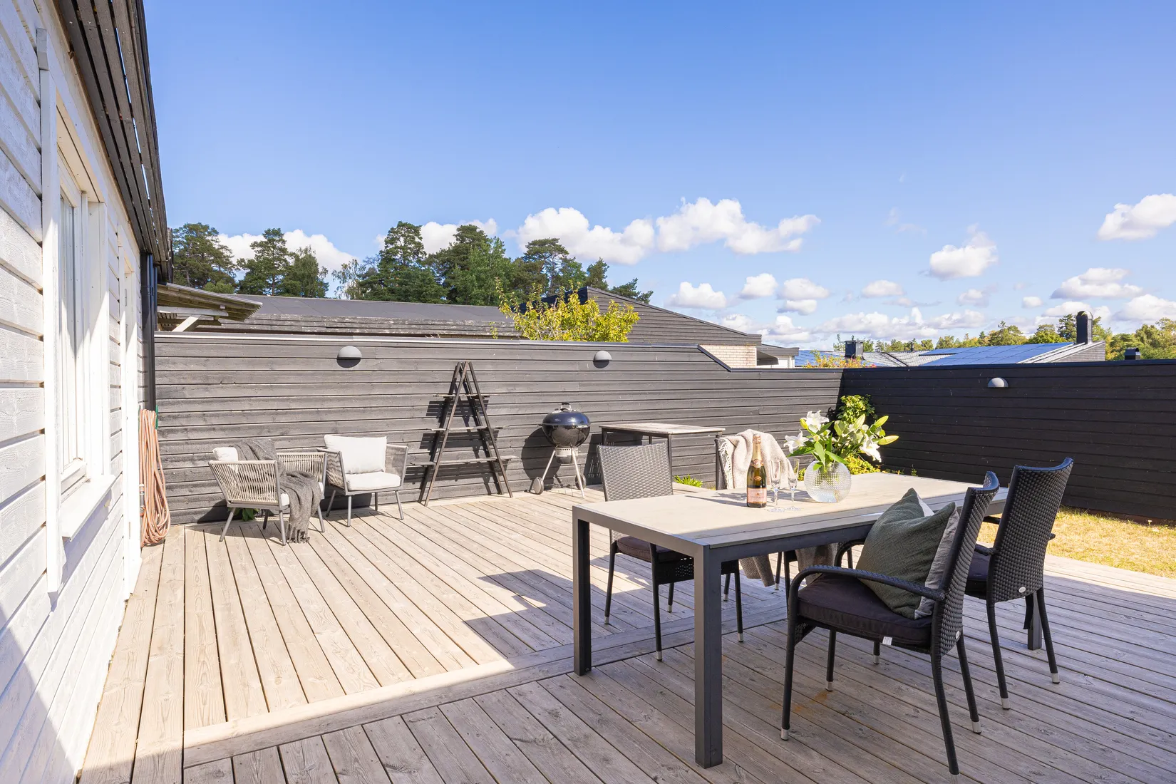 Radhus, Lohäradsvägen 7, Skälby, Upplands Väsby