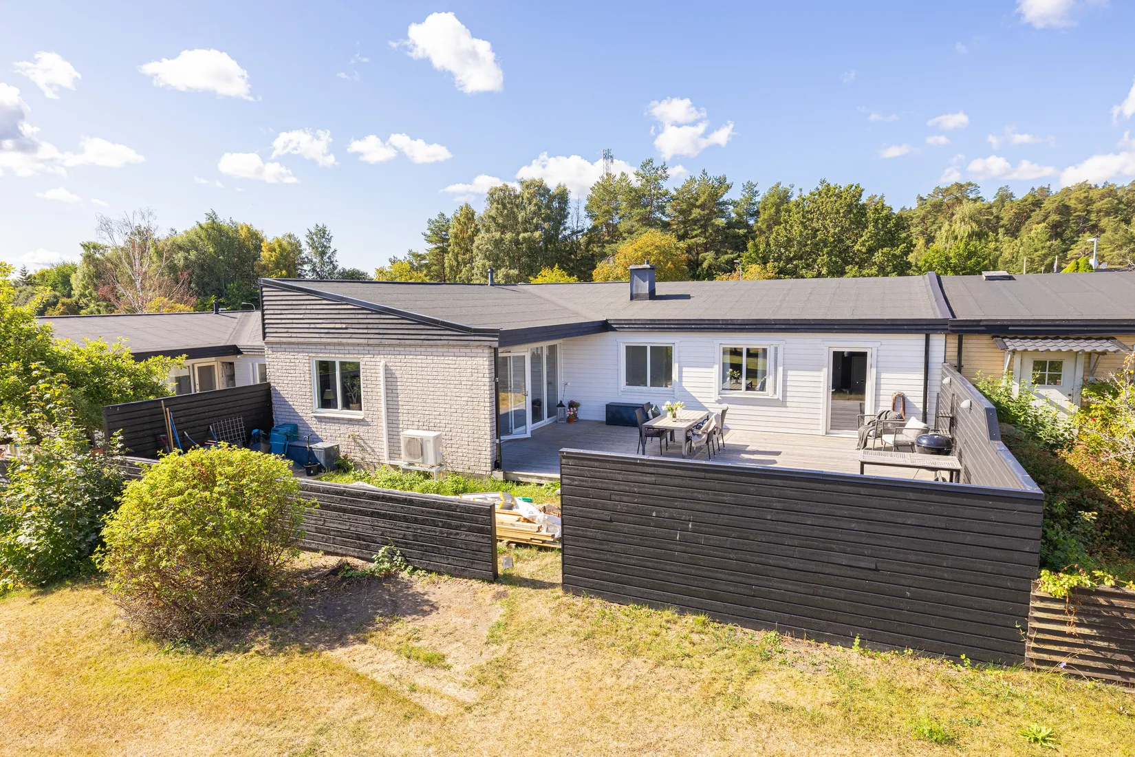 Radhus, Lohäradsvägen 7, Skälby, Upplands Väsby