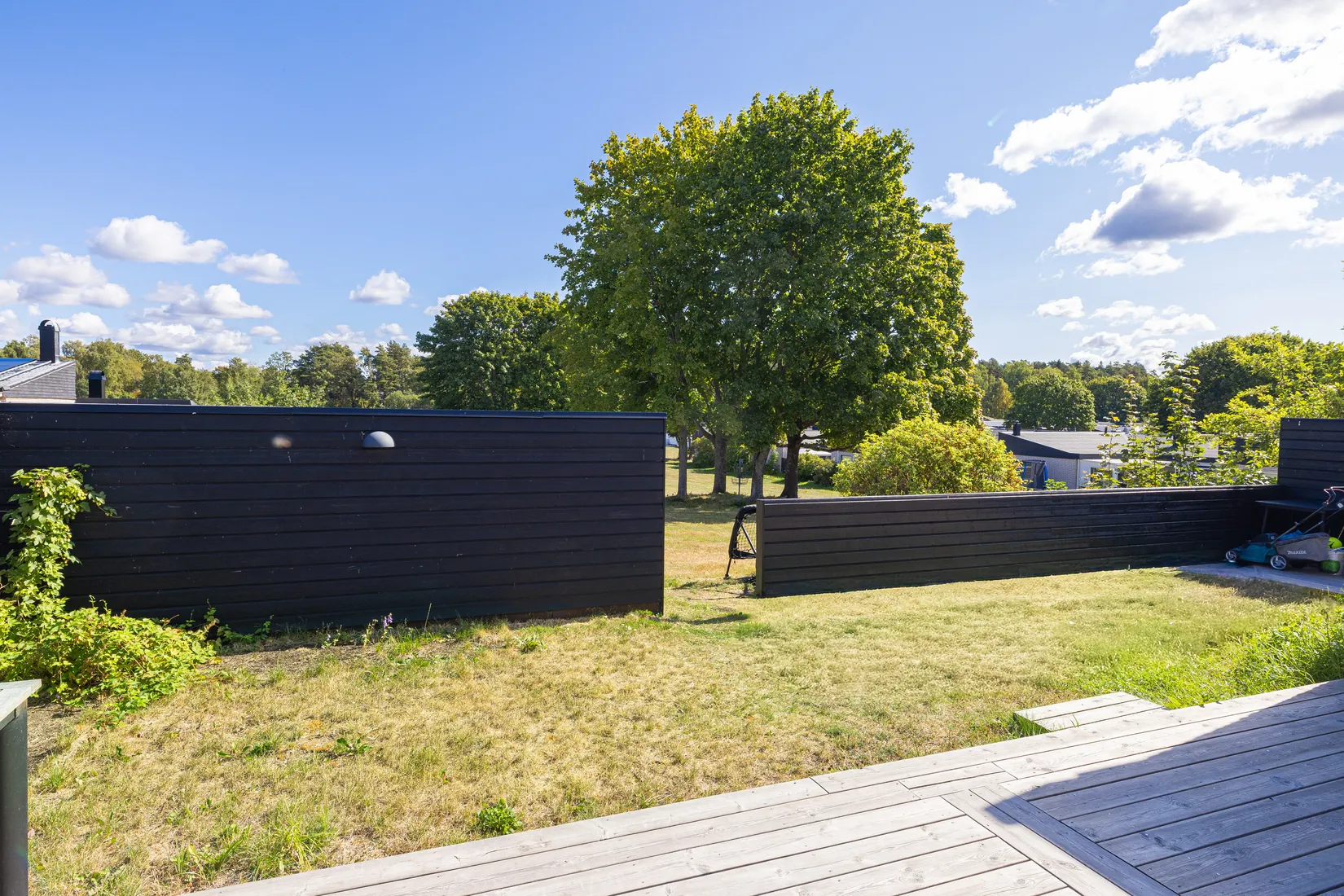 Radhus, Lohäradsvägen 7, Skälby, Upplands Väsby